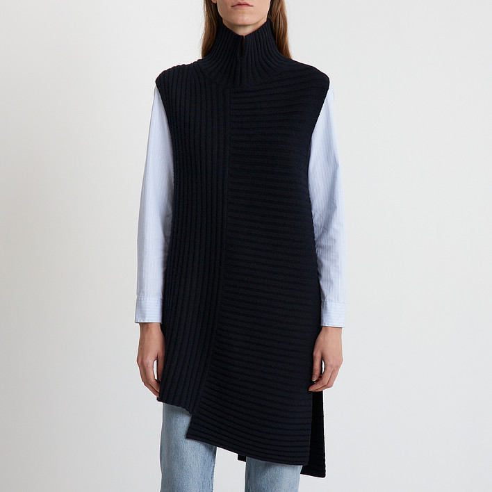 Жилет Celine