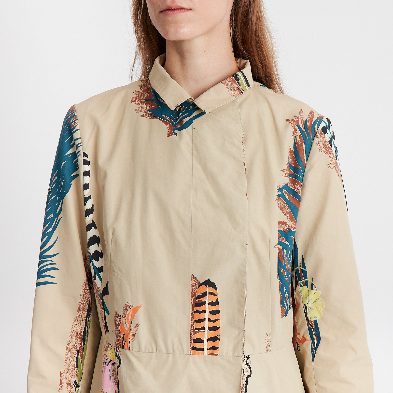 Плащ  бежевого цвета Marni - фото из каталога магазина брендовой одежды Second Friend Store Плащ Marni - купить оригинал в секонд-хенде SFS - 4