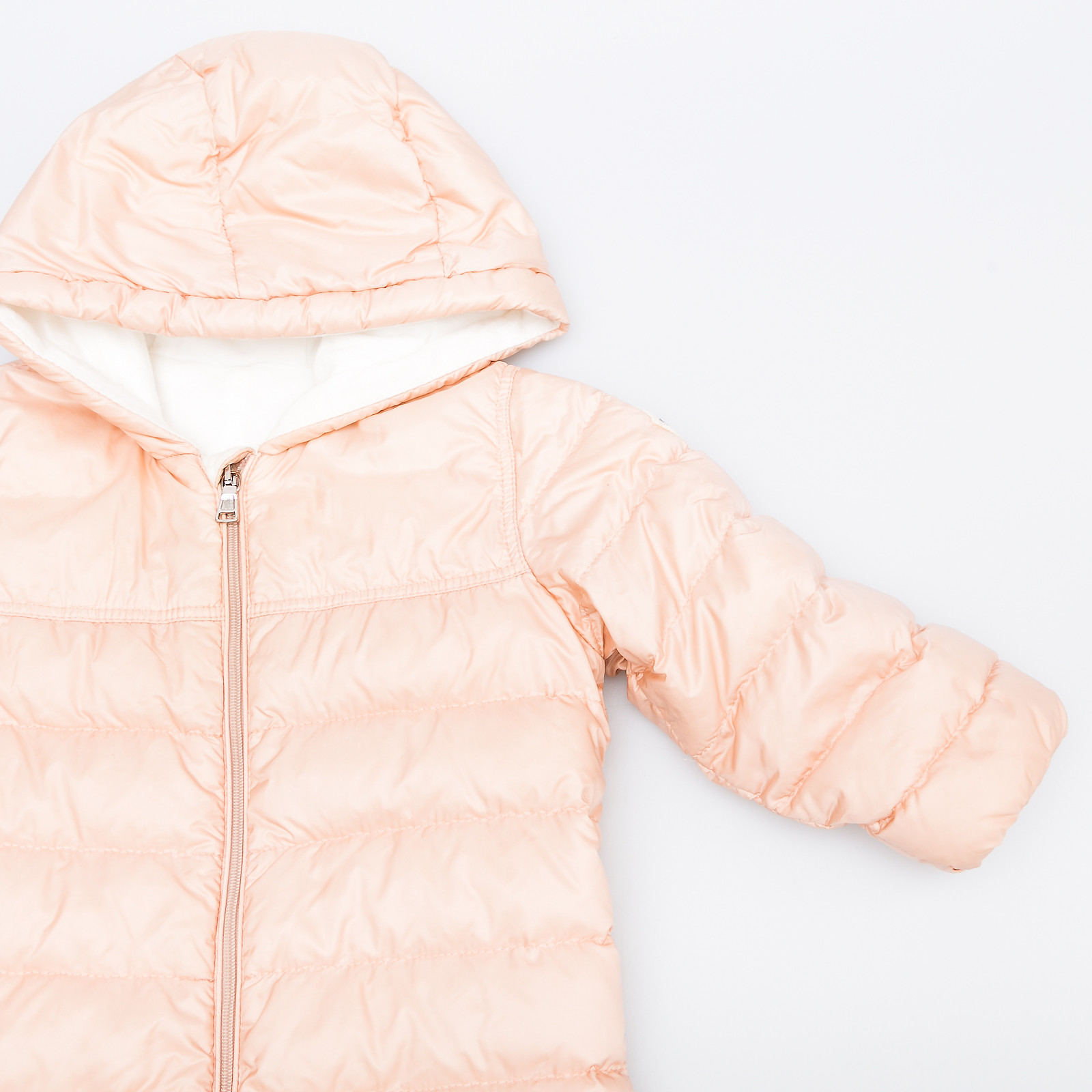 Комбинезон розового цвета Moncler - фото из каталога магазина брендовой одежды Second Friend Store Комбинезон Moncler - купить оригинал в секонд-хенде SFS - 3