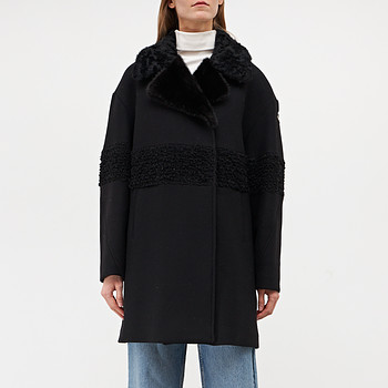 Пальто Moncler
