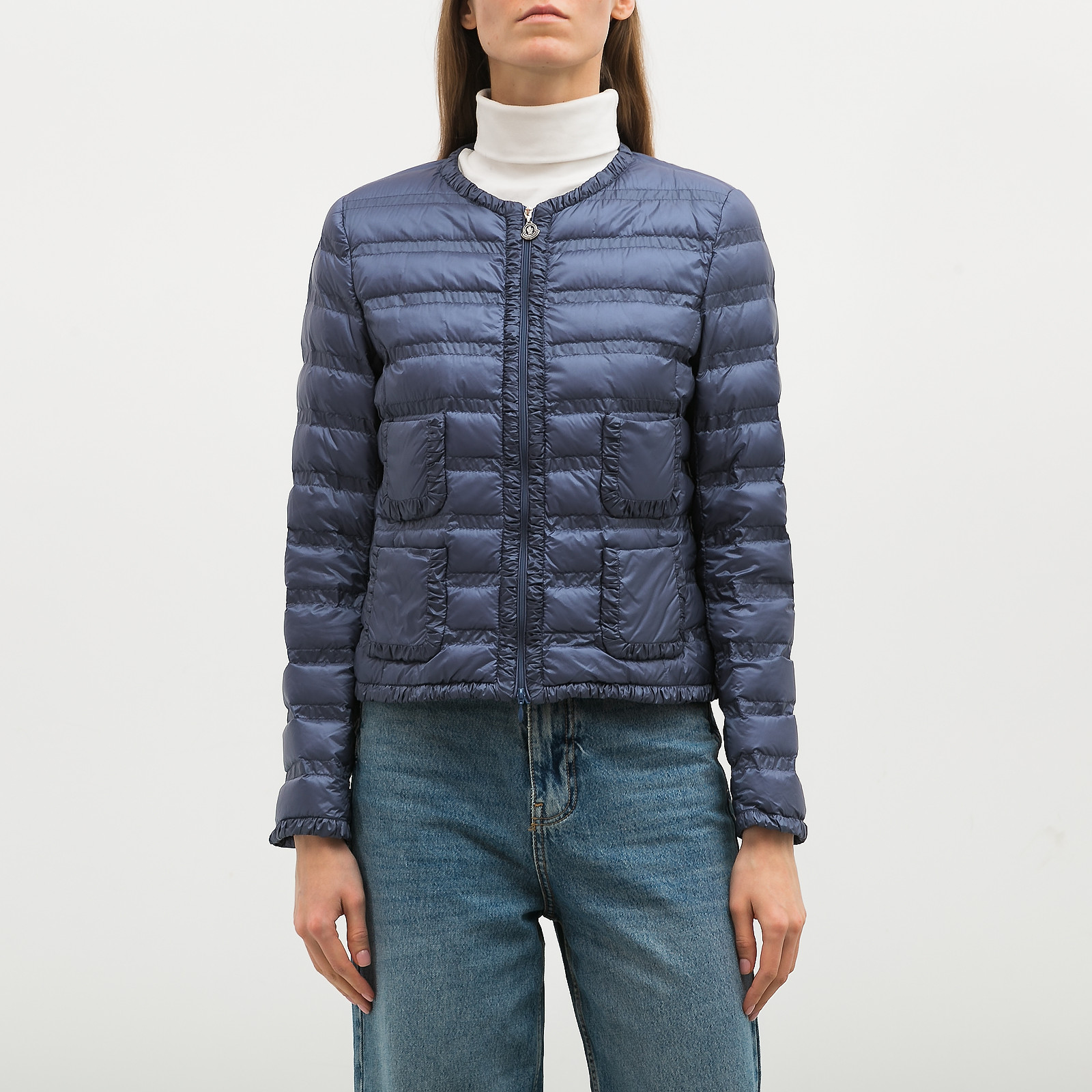 Куртка  синего цвета Moncler - фото из каталога магазина брендовой одежды Second Friend Store Куртка Moncler - купить оригинал в секонд-хенде SFS - 1