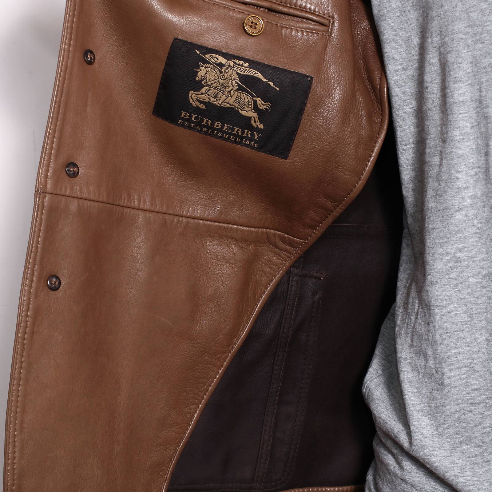 Кожаная куртка Burberry - купить оригинал в секонд-хенде SFS - 6