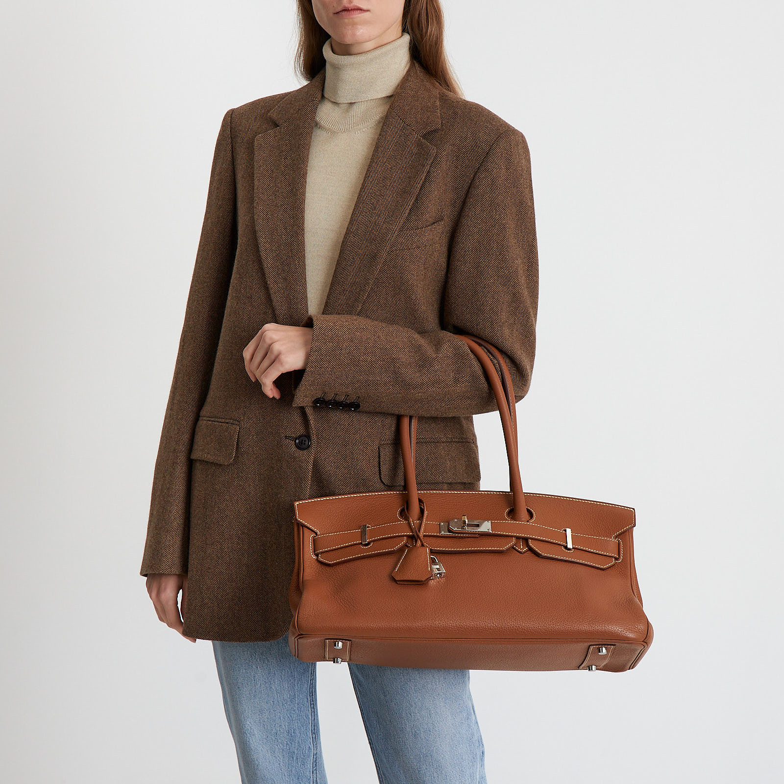 Сумка  коричневого цвета Hermes - фото из каталога магазина брендовой одежды Second Friend Store Сумка Hermes - купить оригинал в секонд-хенде SFS - 2