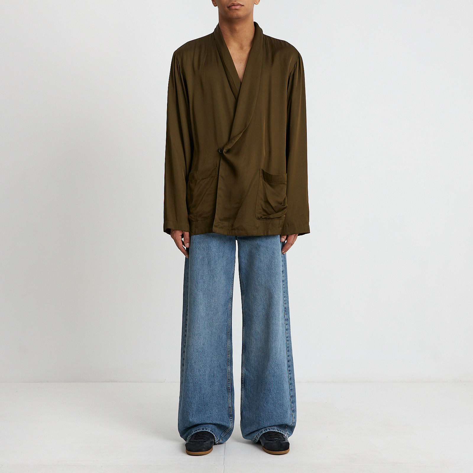 Пиджак зеленого цвета Dries Van Noten - фото из каталога магазина брендовой одежды Second Friend Store Пиджак Dries Van Noten - купить оригинал в секонд-хенде SFS - 2