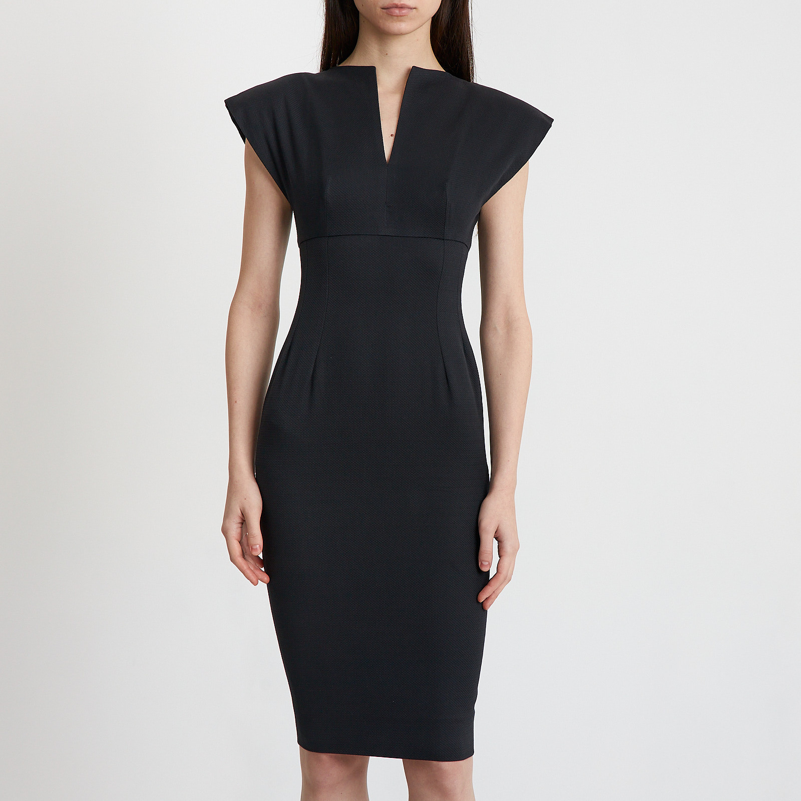 Платье черного цвета Victoria Beckham - фото из каталога магазина брендовой одежды Second Friend Store Платье Victoria Beckham - купить оригинал в секонд-хенде SFS - 1