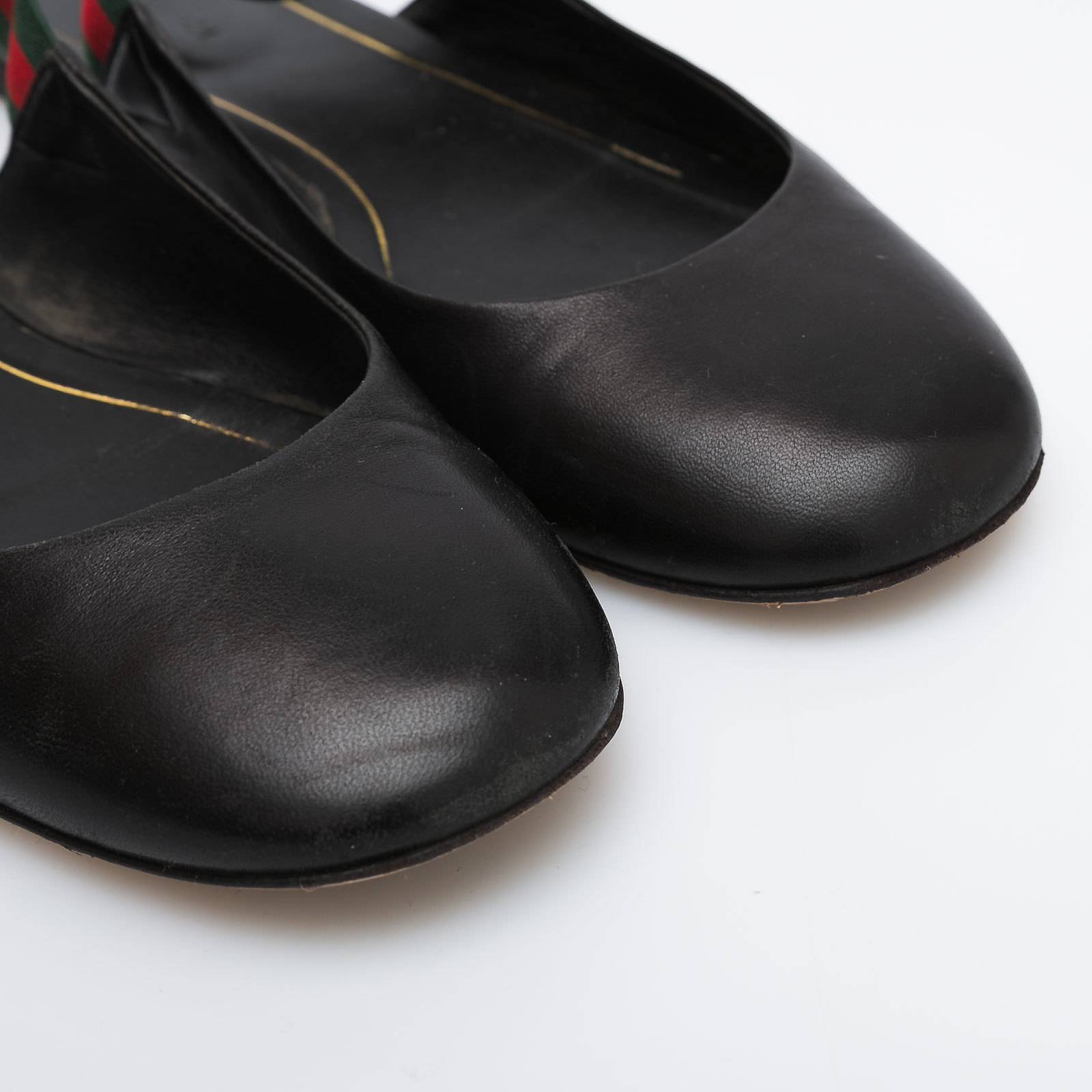 Балетки черного цвета Gucci - фото из каталога магазина брендовой одежды Second Friend Store Балетки Gucci - купить оригинал в секонд-хенде SFS - 4