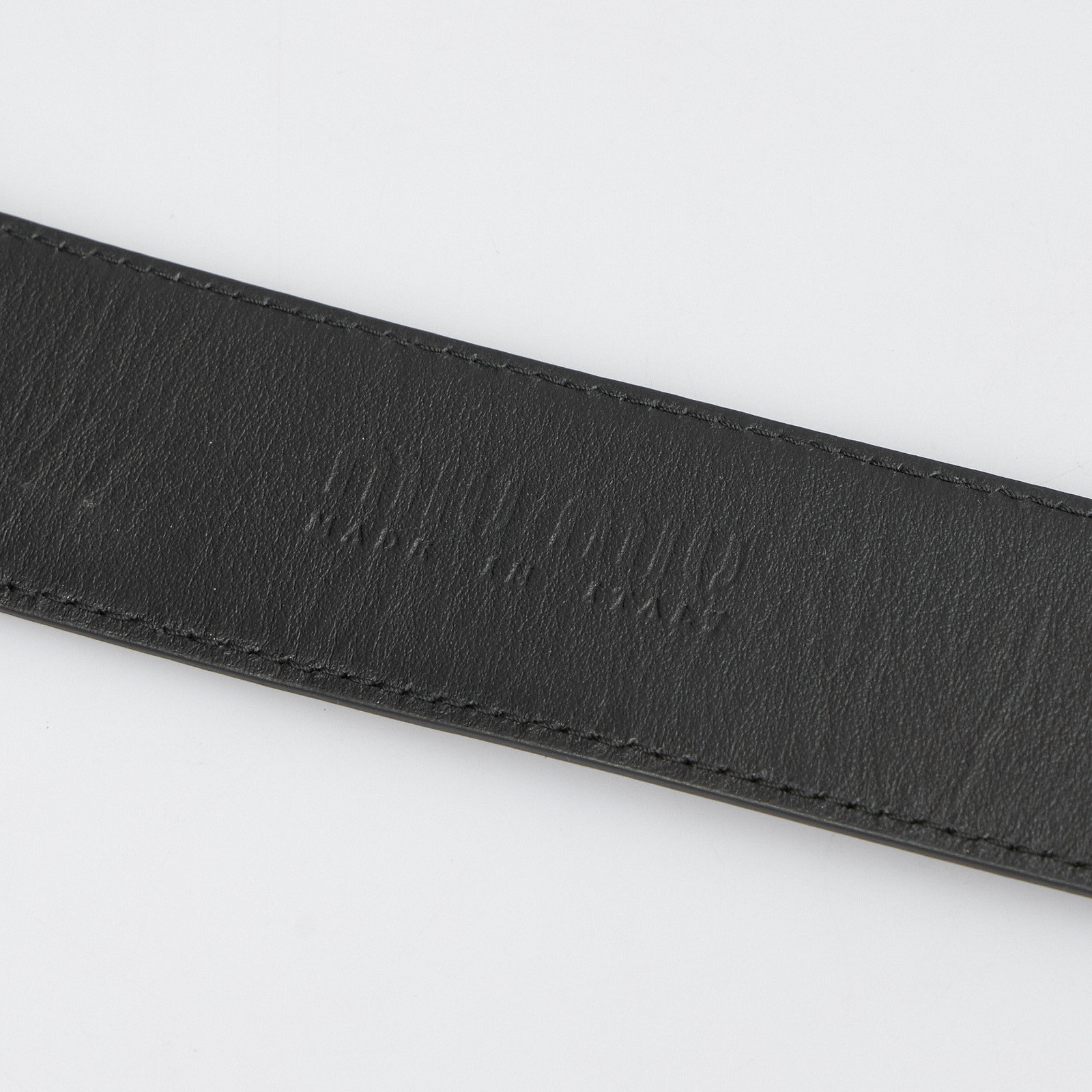 Ремень черного цвета Miu Miu - фото из каталога магазина брендовой одежды Second Friend Store Ремень Miu Miu - купить оригинал в секонд-хенде SFS - 3