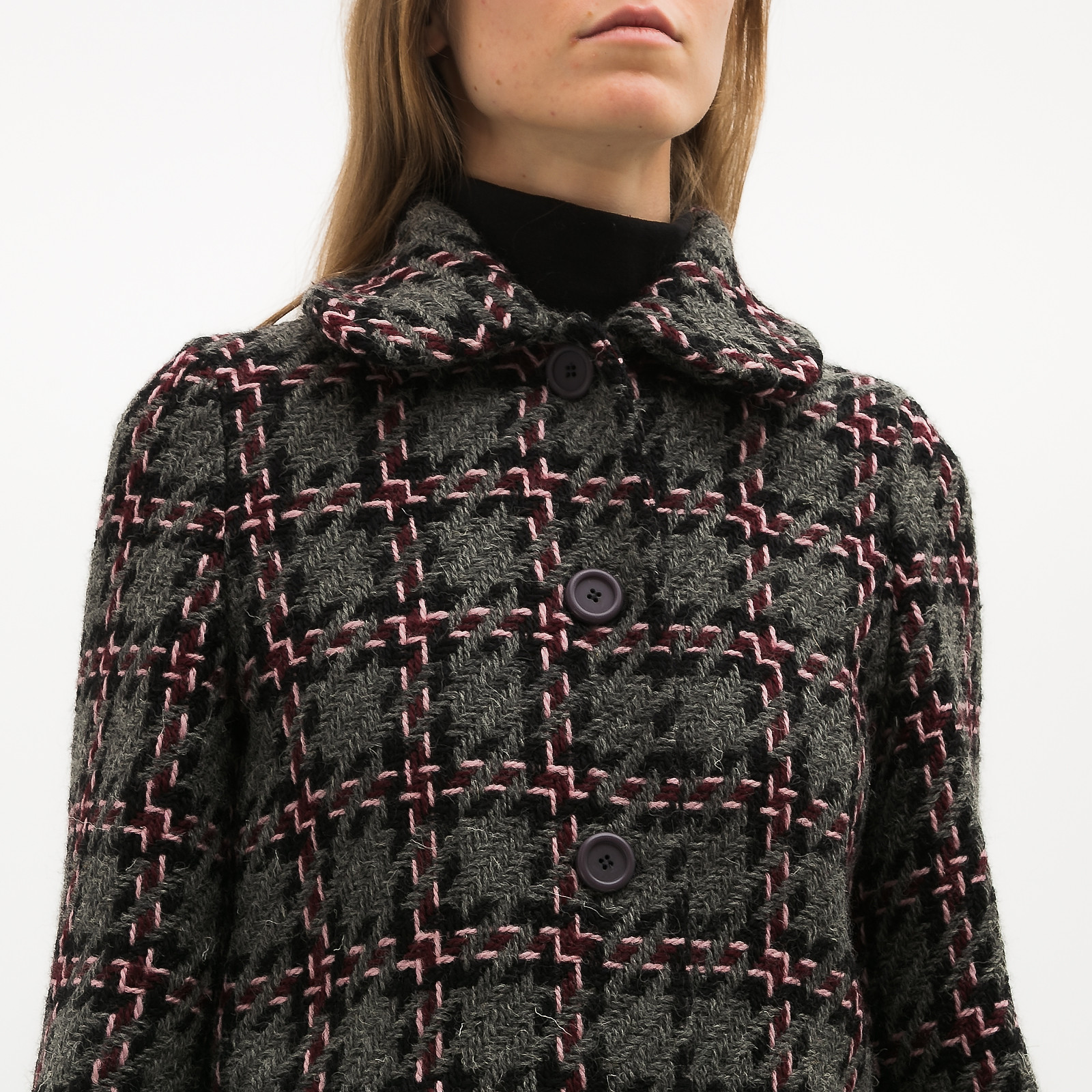 Пальто серого цвета Miu Miu - фото из каталога магазина брендовой одежды Second Friend Store Пальто Miu Miu - купить оригинал в секонд-хенде SFS - 4