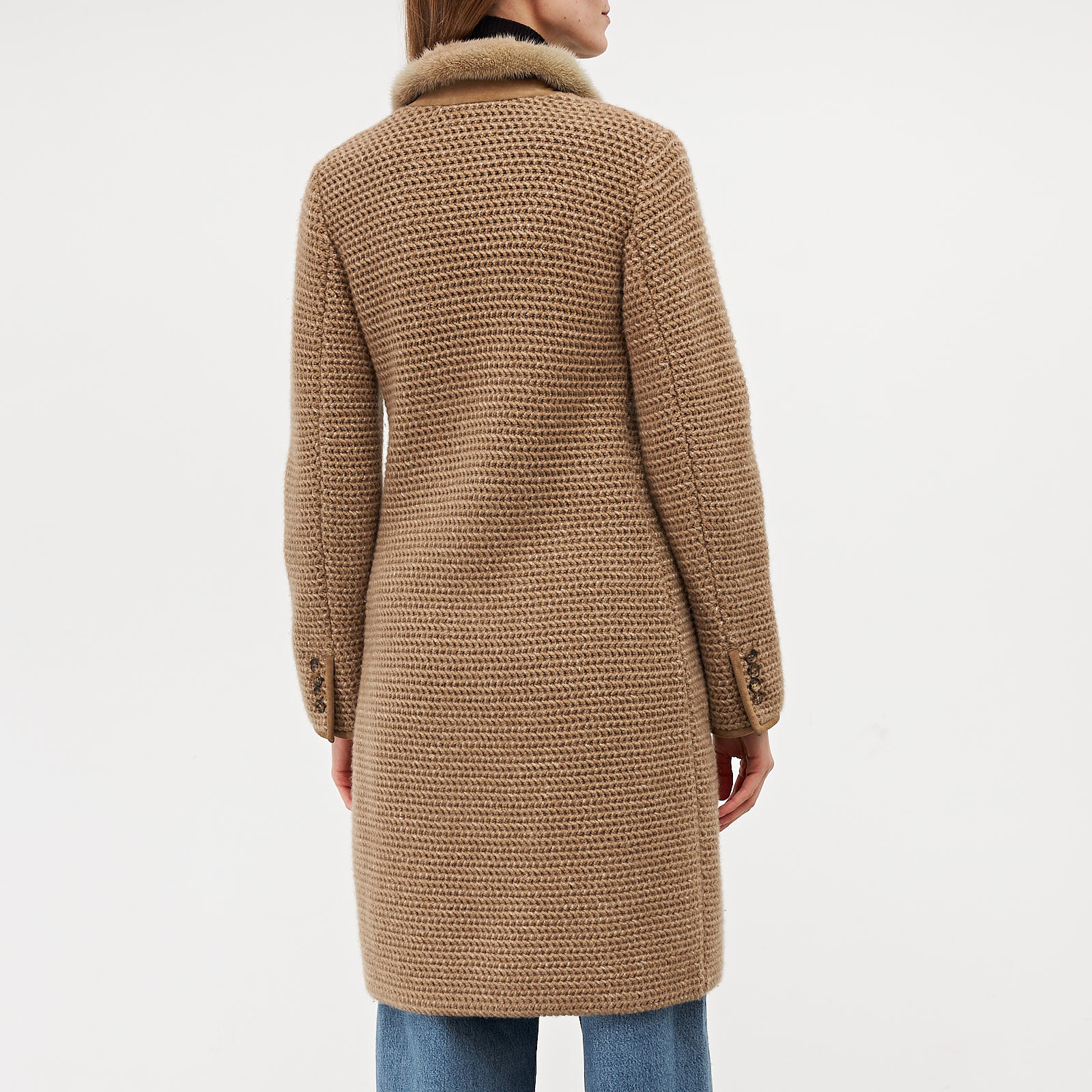 Пвльто бежевого цвета Loro Piana - фото из каталога магазина брендовой одежды Second Friend Store Пвльто Loro Piana - купить оригинал в секонд-хенде SFS - 3