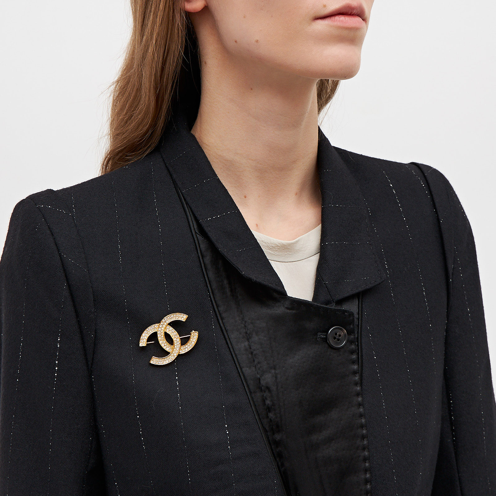 Брошь Chanel - купить оригинал в секонд-хенде SFS - 2