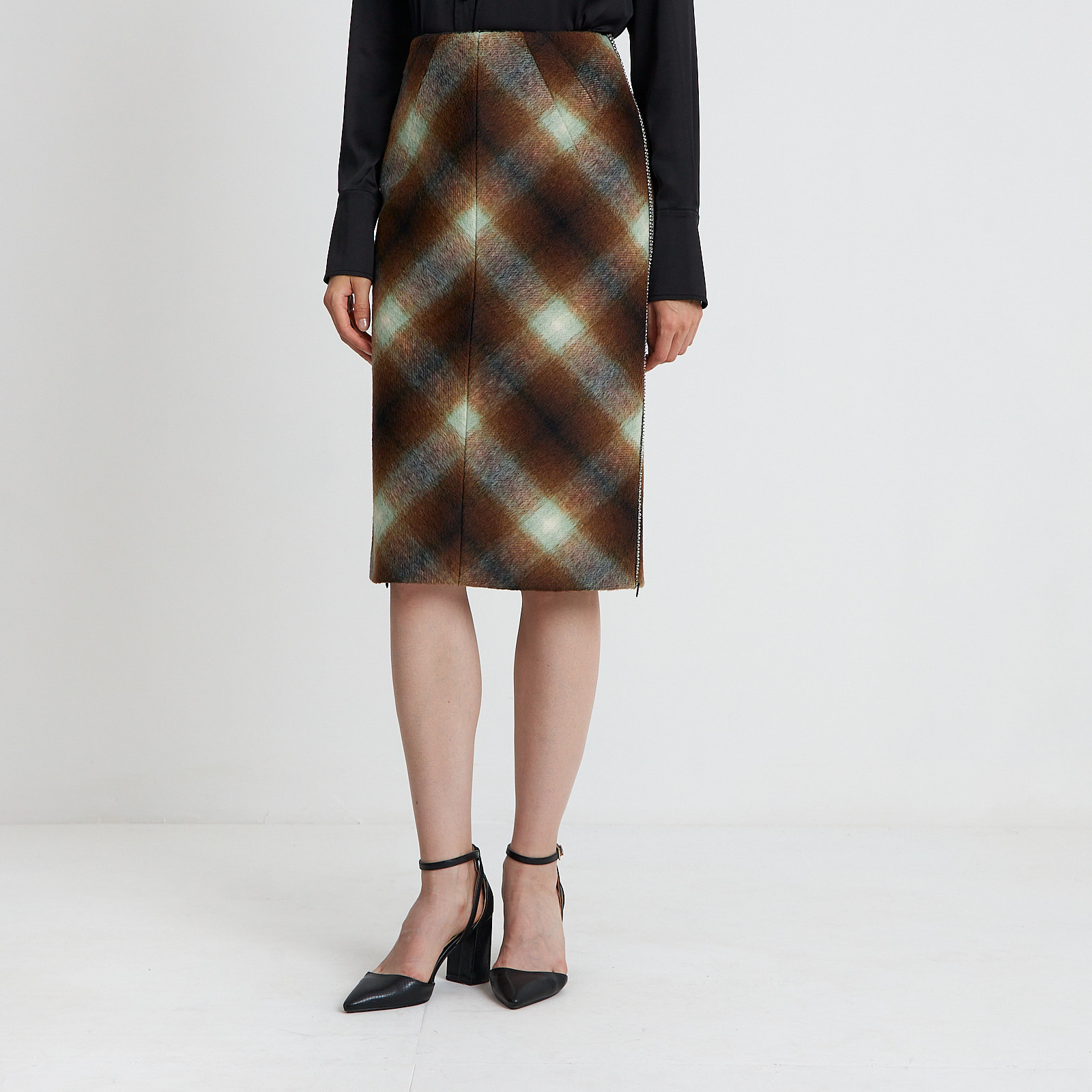 Юбка коричневого цвета N21 - фото из каталога магазина брендовой одежды Second Friend Store Юбка N21 - купить оригинал в секонд-хенде SFS - 1