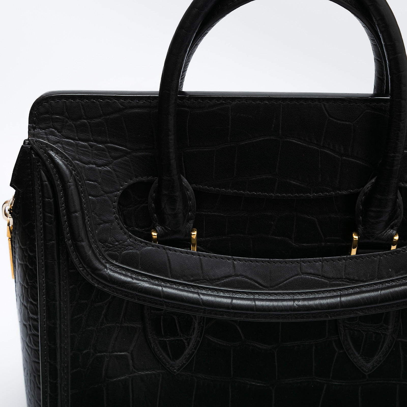 Сумка черного цвета Alexander McQueen - фото из каталога магазина брендовой одежды Second Friend Store Сумка Alexander McQueen - купить оригинал в секонд-хенде SFS - 6