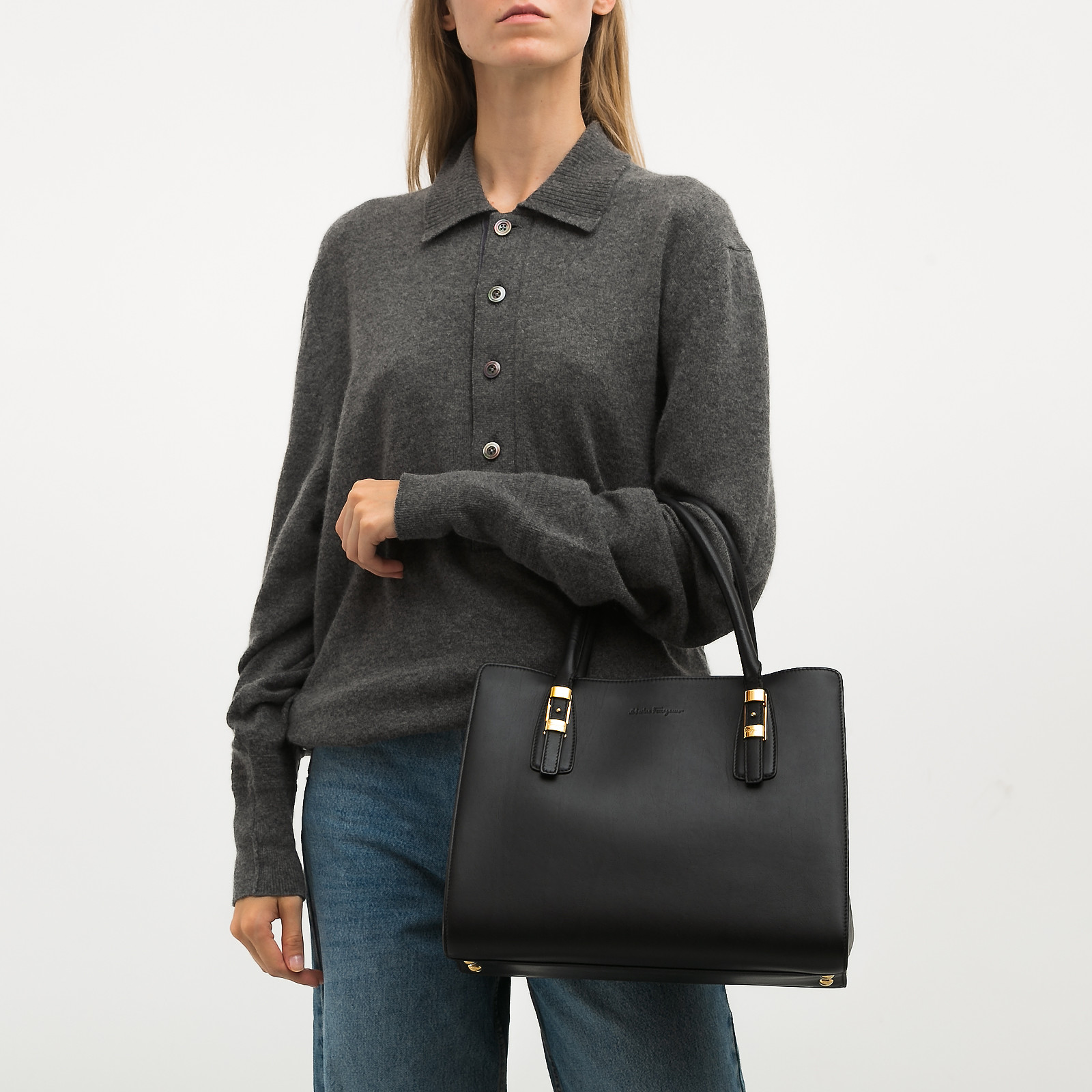 Сумка Salvatore Ferragamo - купить оригинал в секонд-хенде SFS - 2