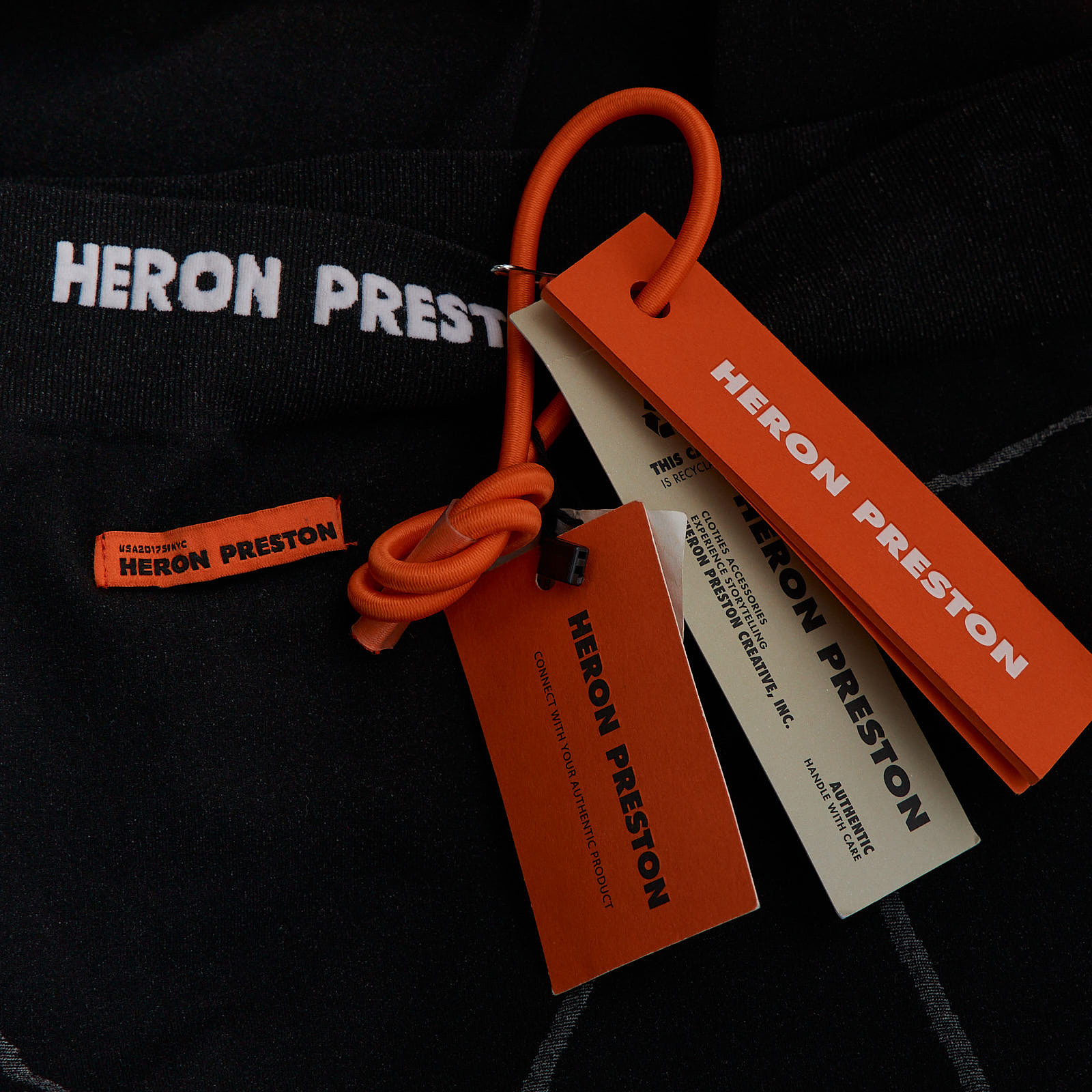 Леггинсы черного цвета Heron Preston - фото из каталога магазина брендовой одежды Second Friend Store Леггинсы Heron Preston - купить оригинал в секонд-хенде SFS - 5
