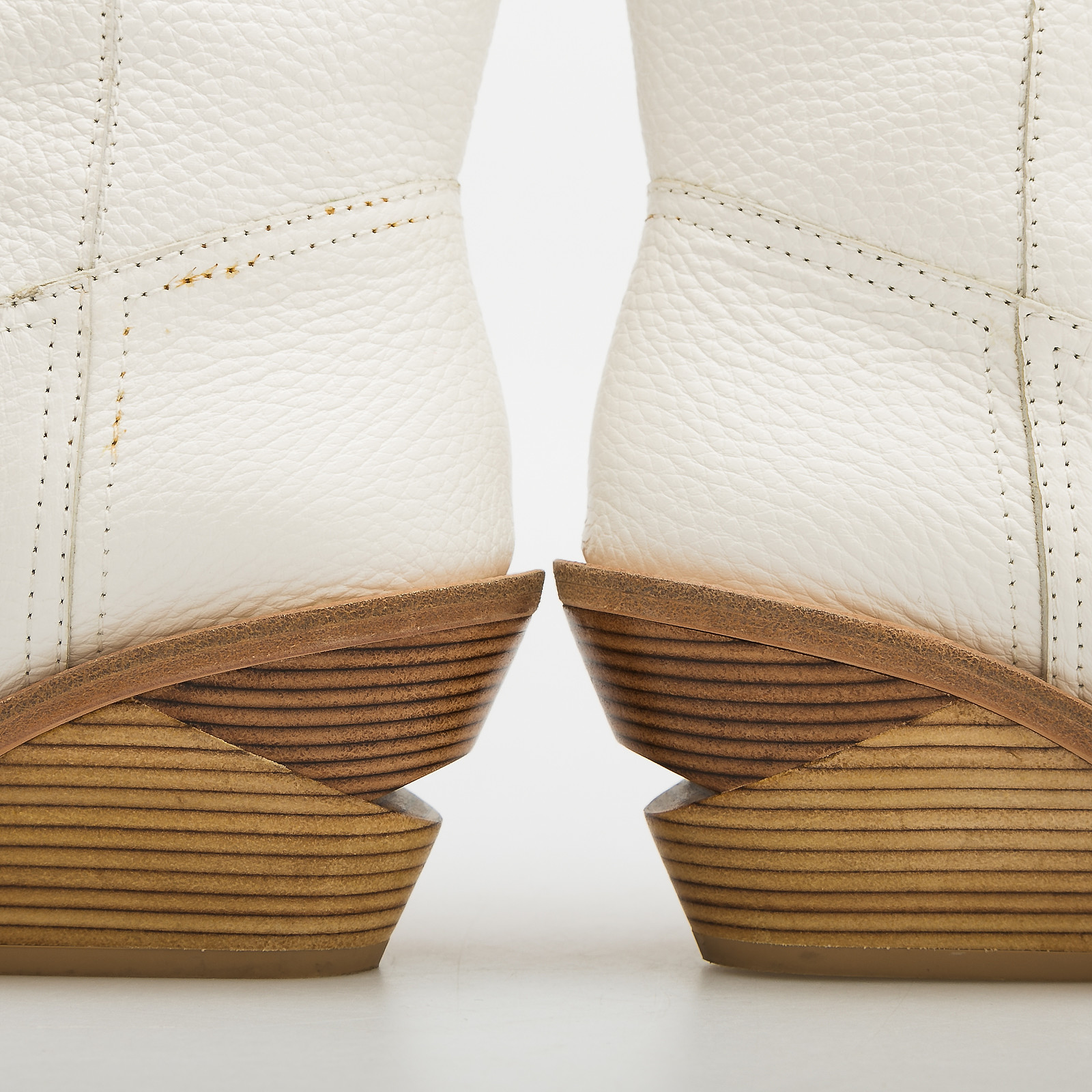 Казаки Fendi - купить оригинал в секонд-хенде SFS - 5