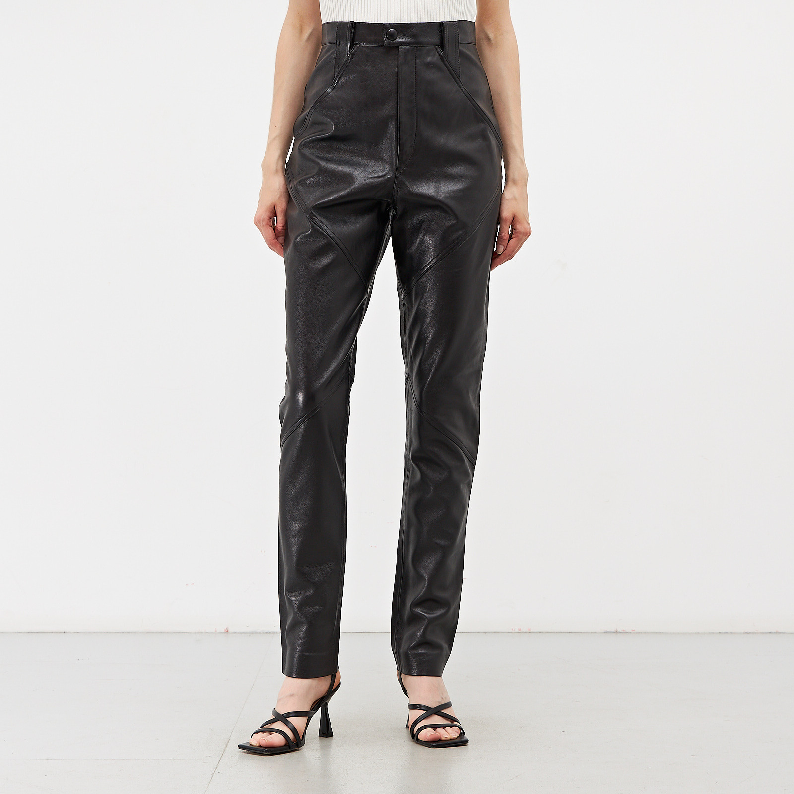 Брюки черного цвета Isabel Marant - фото из каталога магазина брендовой одежды Second Friend Store Брюки Isabel Marant - купить оригинал в секонд-хенде SFS - 1