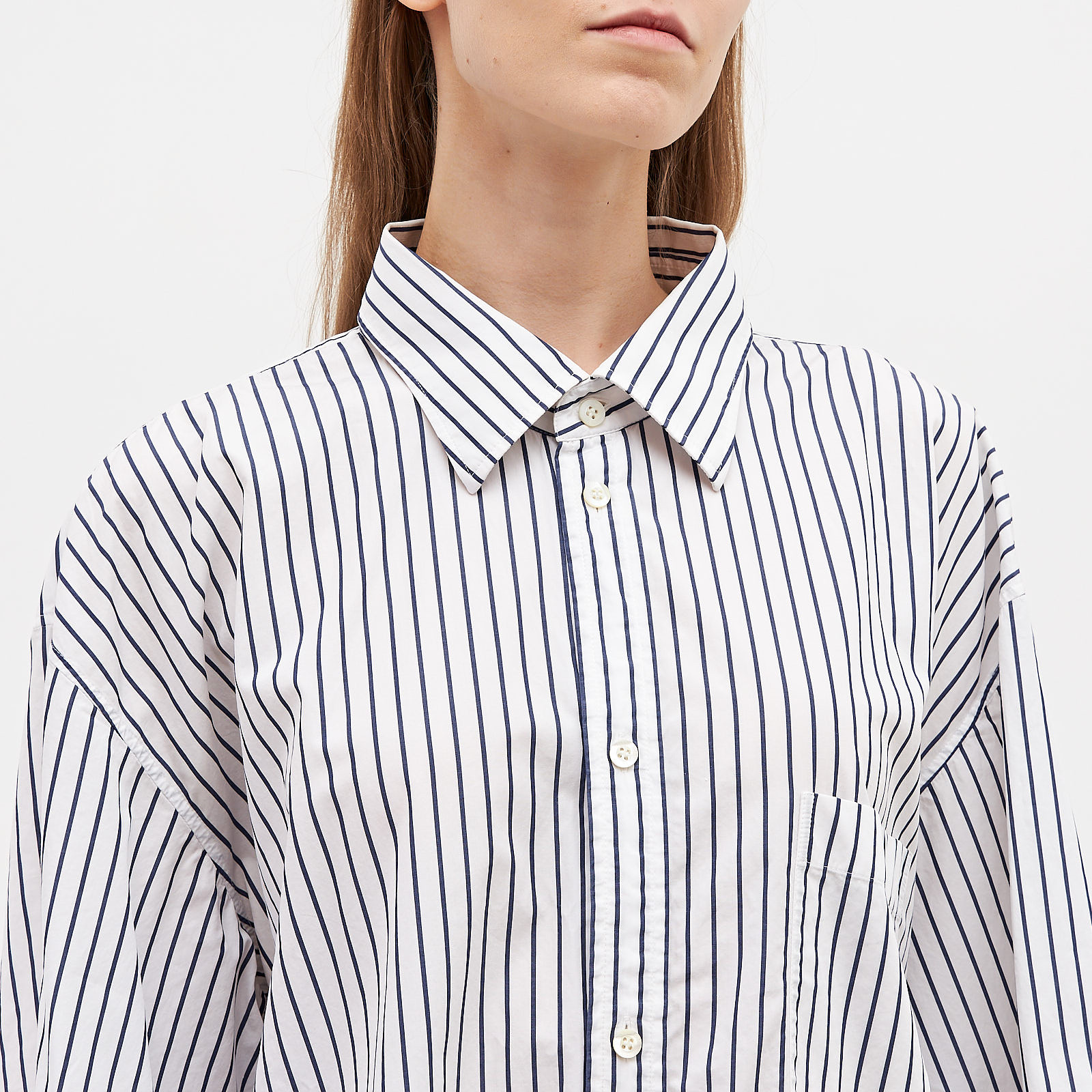 Рубашка белого цвета Balenciaga - фото из каталога магазина брендовой одежды Second Friend Store Рубашка Balenciaga - купить оригинал в секонд-хенде SFS - 4