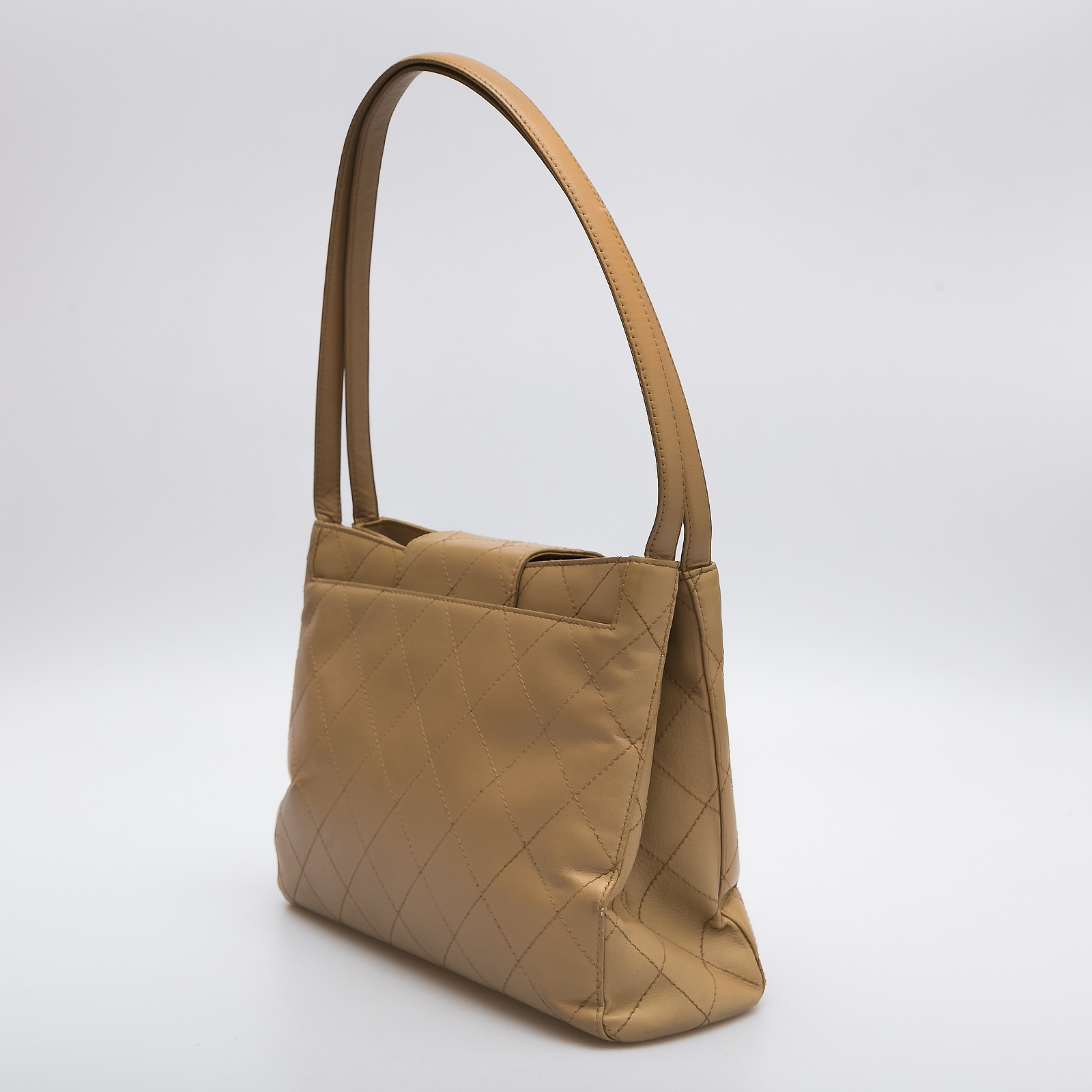 Сумка Chanel - купить оригинал в секонд-хенде SFS - 3