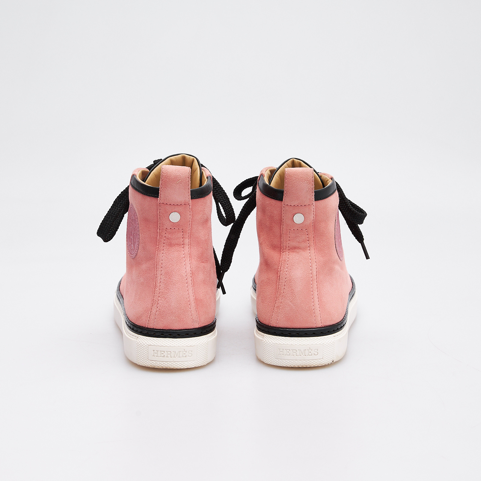 Кеды розового цвета Hermes - фото из каталога магазина брендовой одежды Second Friend Store Кеды Hermes - купить оригинал в секонд-хенде SFS - 3