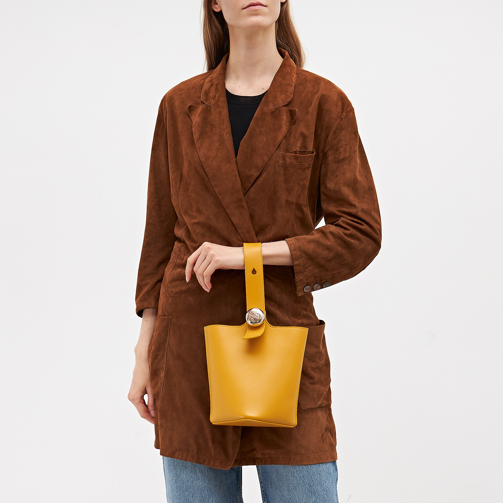 Сумка желтого цвета Loewe - фото из каталога магазина брендовой одежды Second Friend Store Сумка Loewe - купить оригинал в секонд-хенде SFS - 2