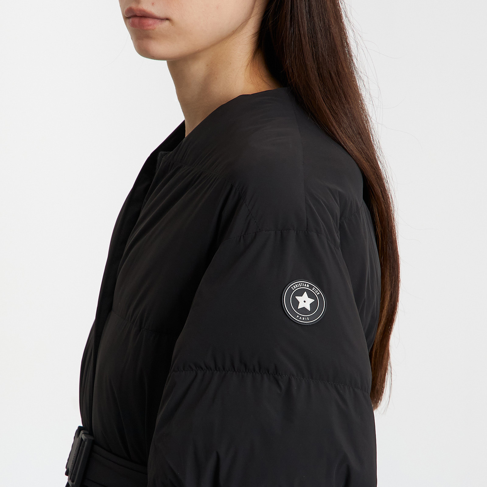 Куртка черного цвета Christian Dior - фото из каталога магазина брендовой одежды Second Friend Store Куртка Christian Dior - купить оригинал в секонд-хенде SFS - 5