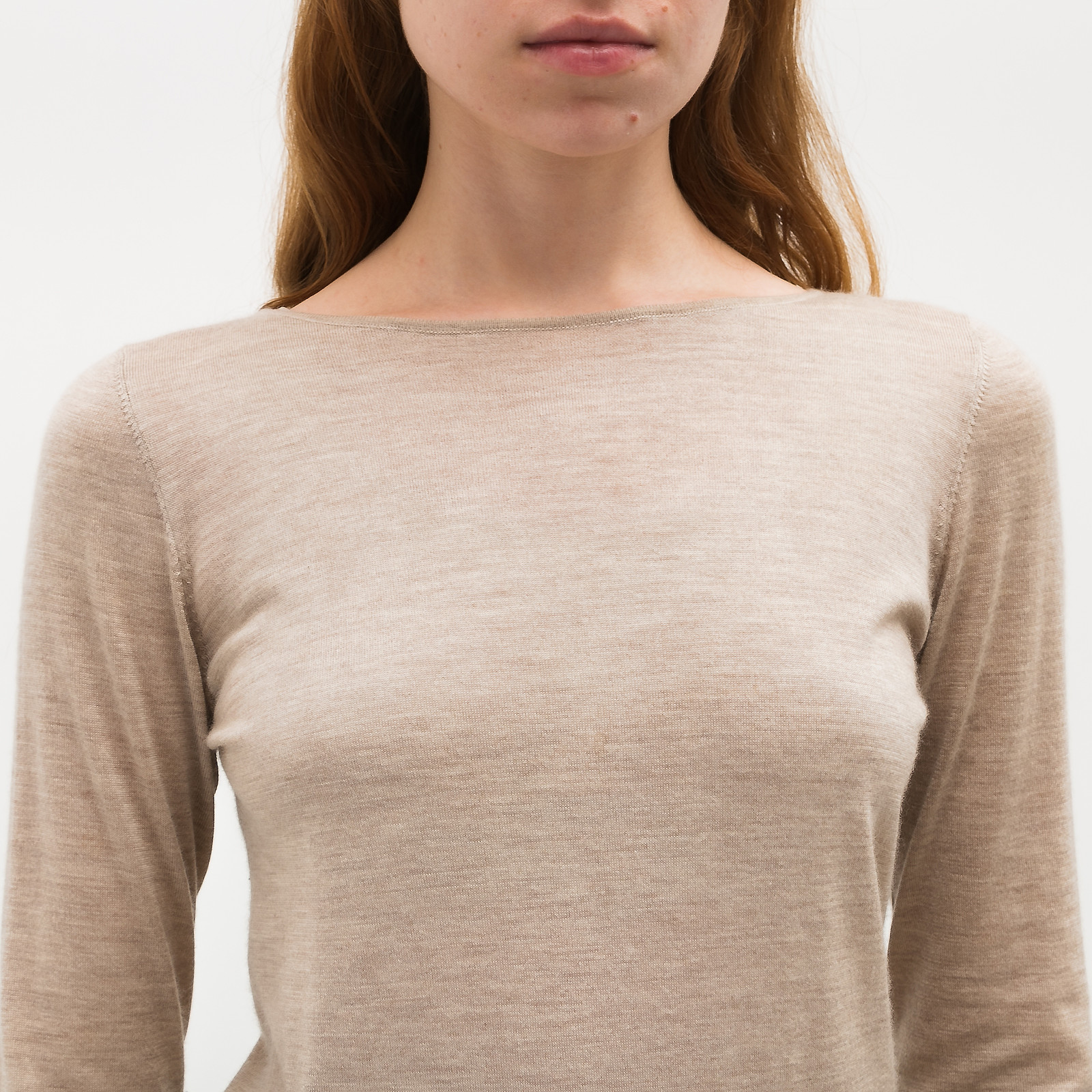 Джемпер бежевого цвета Brunello Cucinelli - фото из каталога магазина брендовой одежды Second Friend Store Джемпер Brunello Cucinelli - купить оригинал в секонд-хенде SFS - 4