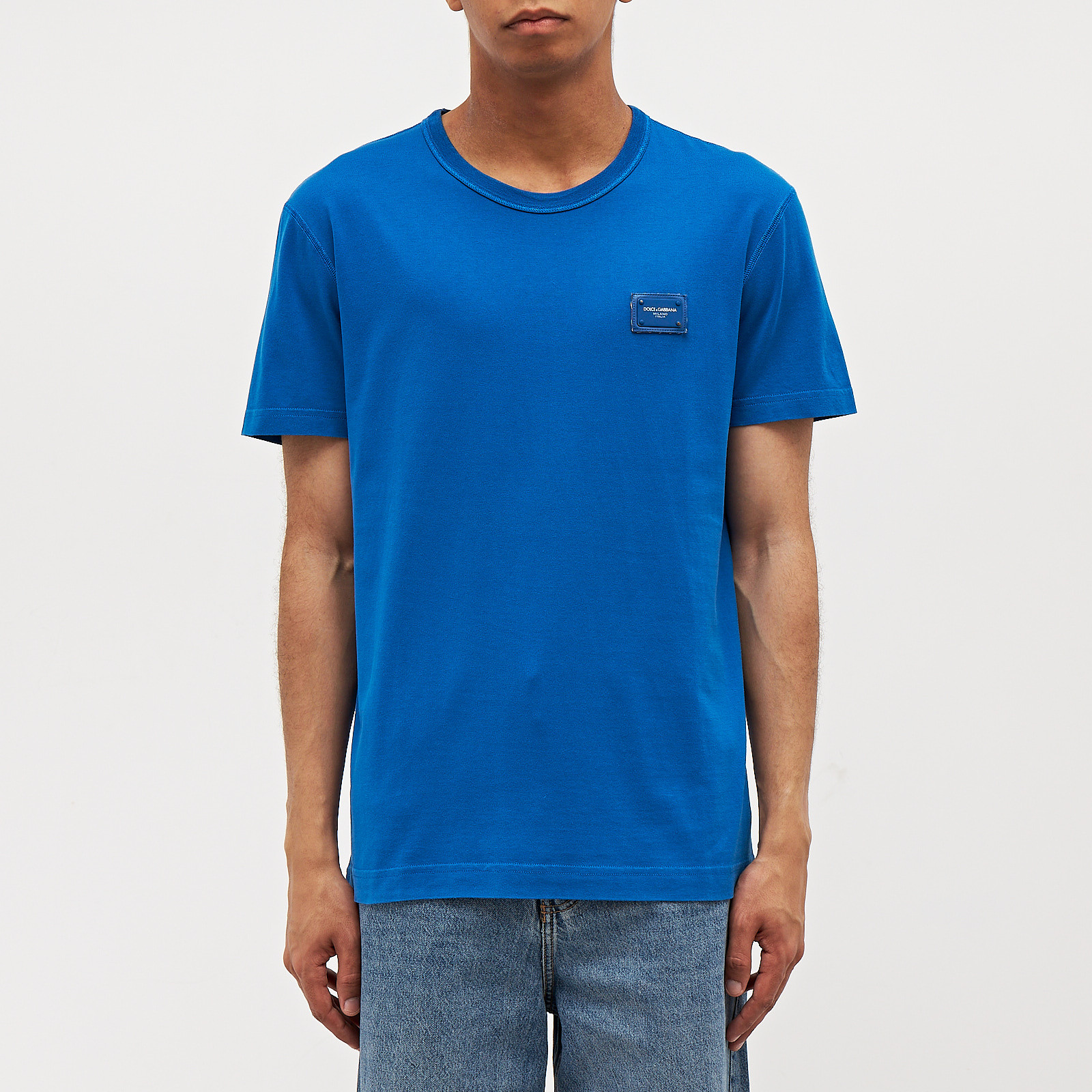 Футболка синего цвета Dolce&Gabbana - фото из каталога магазина брендовой одежды Second Friend Store Футболка Dolce&Gabbana - купить оригинал в секонд-хенде SFS - 1
