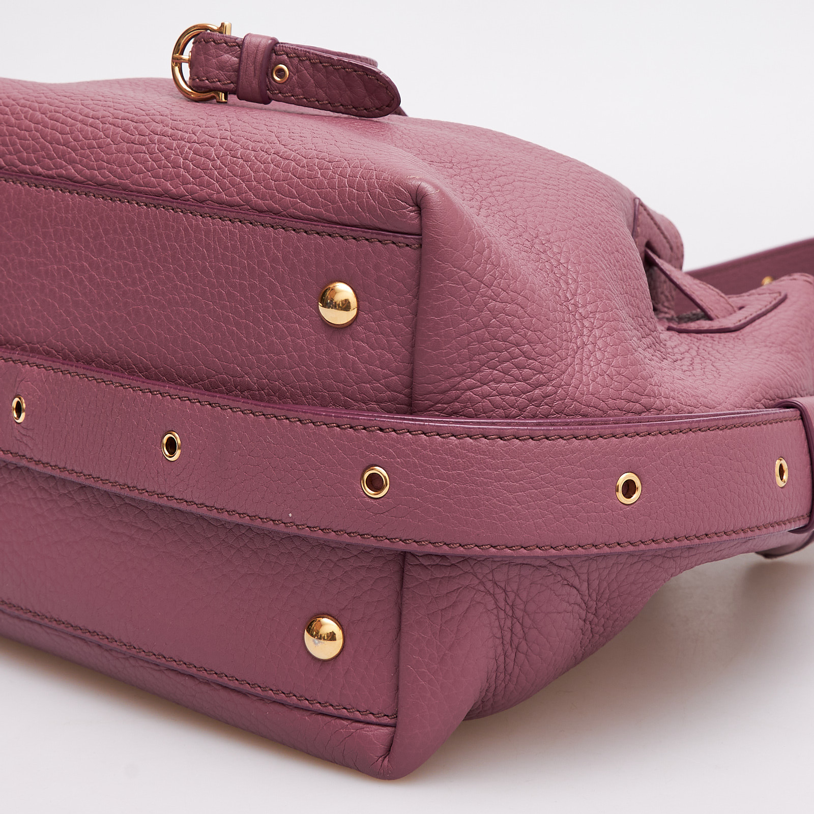 Сумка Salvatore Ferragamo - купить оригинал в секонд-хенде SFS - 7
