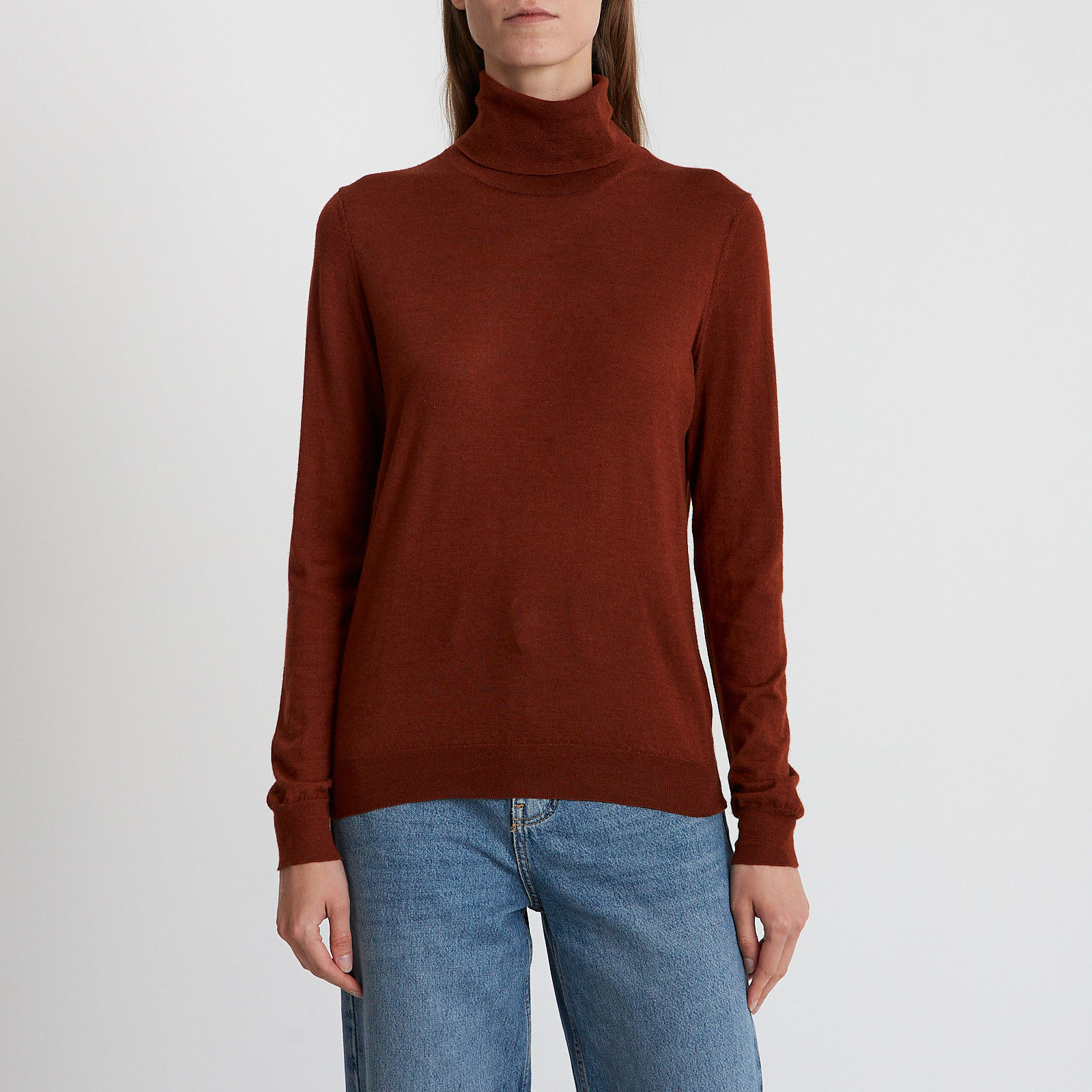 Водолазка коричневого цвета Loro Piana - фото из каталога магазина брендовой одежды Second Friend Store Водолазка Loro Piana - купить оригинал в секонд-хенде SFS - 1