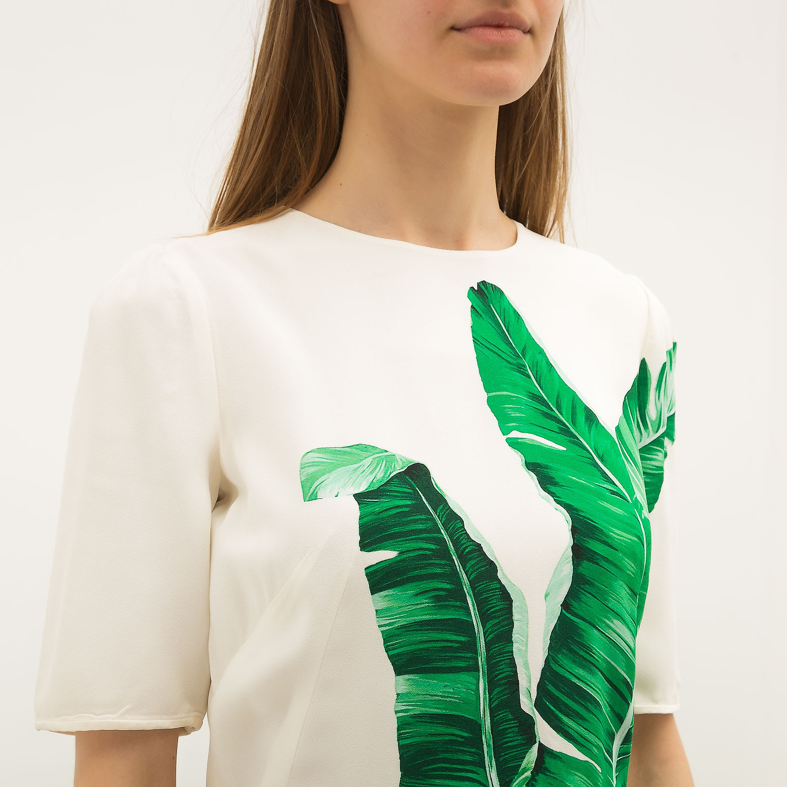 Платье белого цвета Dolce&Gabbana - фото из каталога магазина брендовой одежды Second Friend Store Платье Dolce&Gabbana - купить оригинал в секонд-хенде SFS - 4