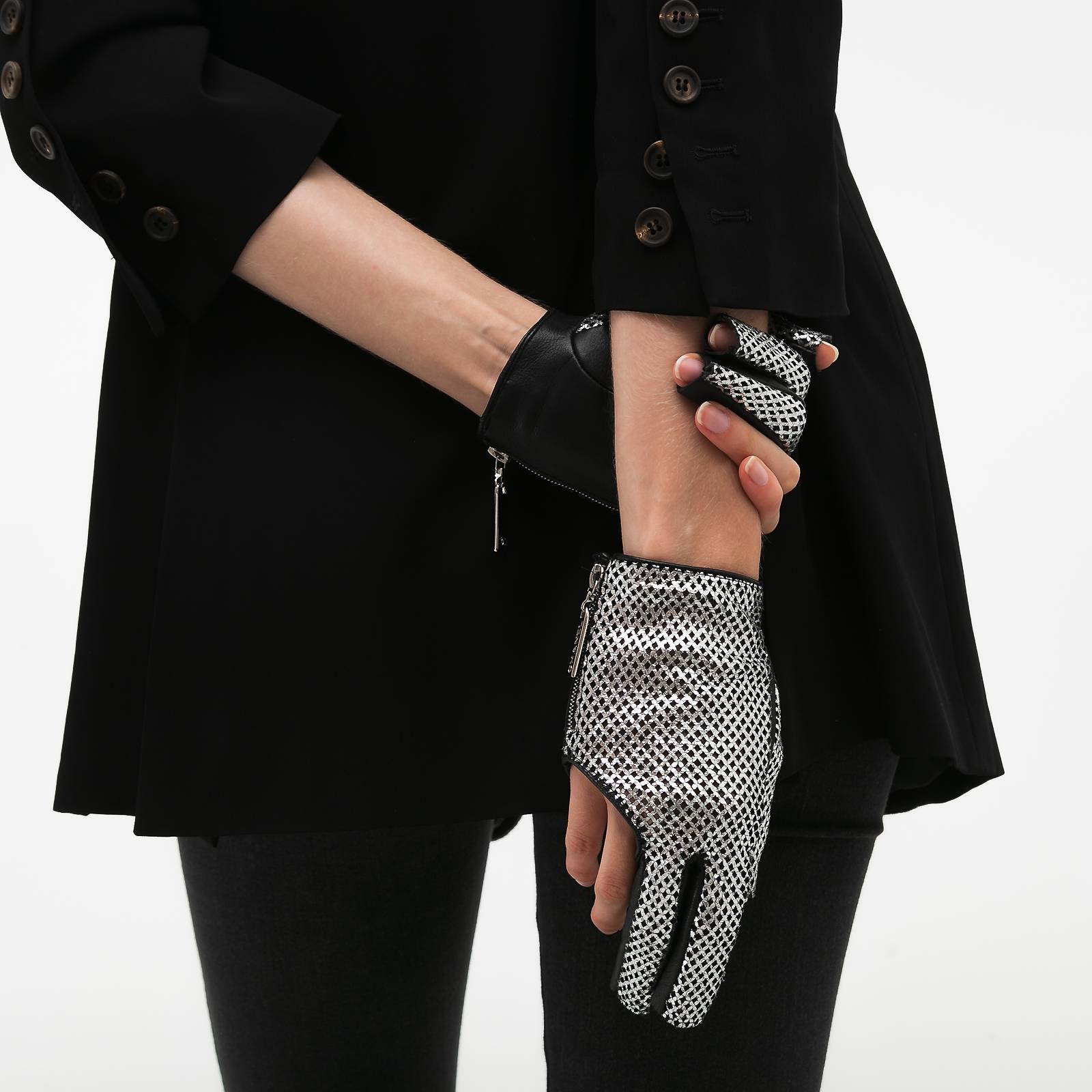 Перчатки Chanel - купить оригинал в секонд-хенде SFS - 6