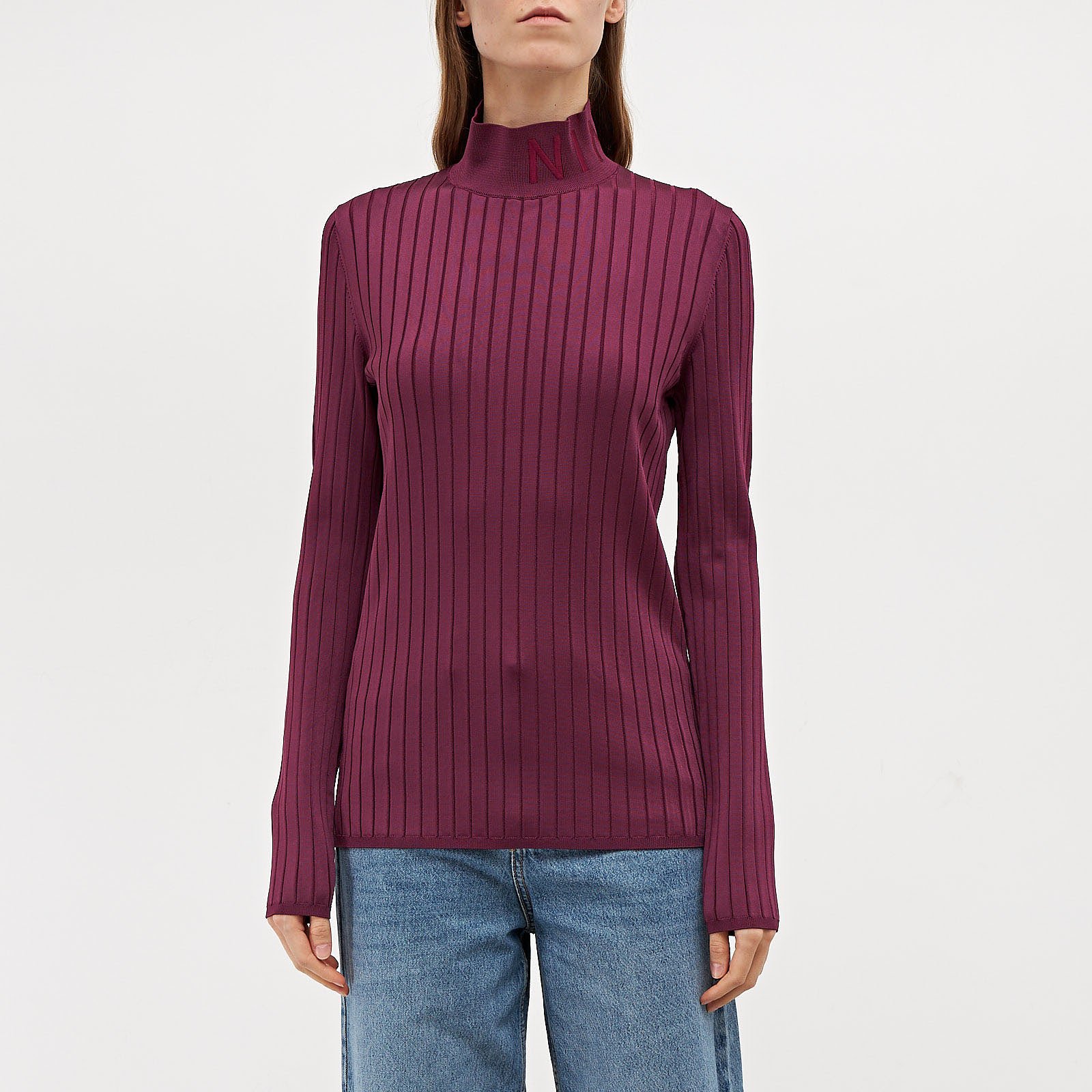 Водолазка фиолетового цвета Nina Ricci - фото из каталога магазина брендовой одежды Second Friend Store Водолазка Nina Ricci - купить оригинал в секонд-хенде SFS - 1