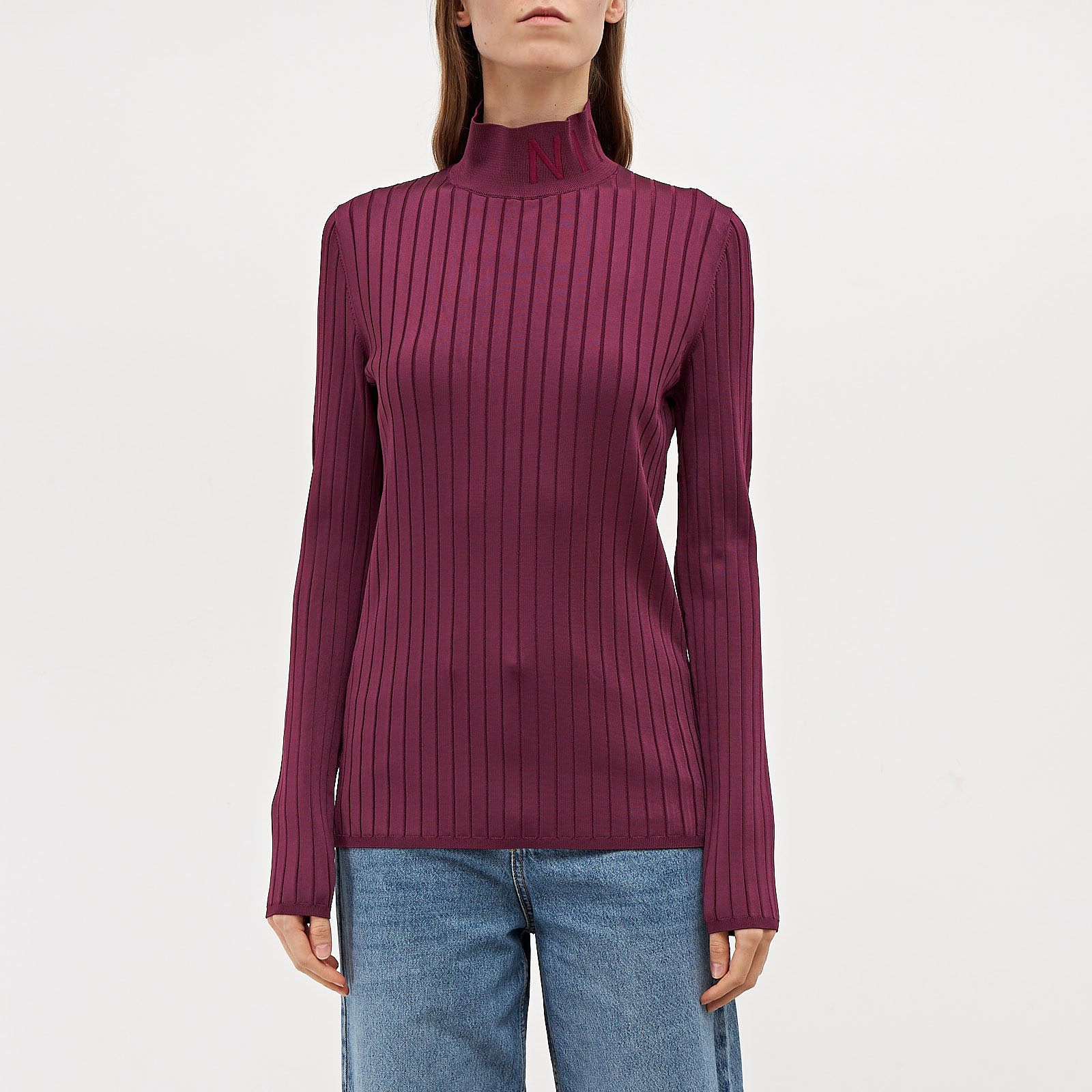 Водолазка фиолетового цвета Nina Ricci - фото из каталога магазина брендовой одежды Second Friend Store Водолазка Nina Ricci - купить оригинал в секонд-хенде SFS - 1