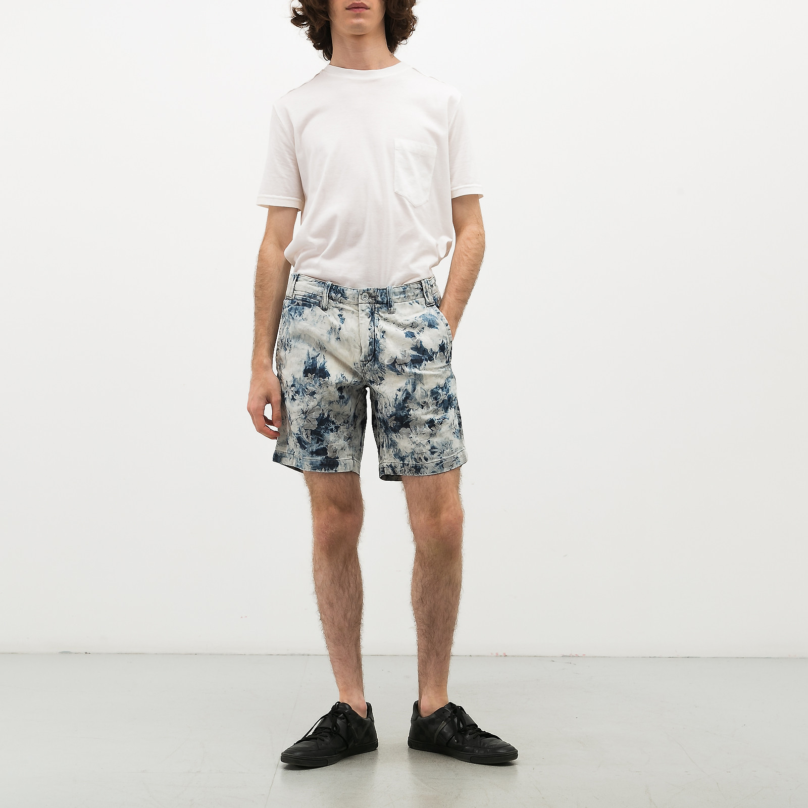 Шорты голубого цвета Polo Ralph Lauren - фото из каталога магазина брендовой одежды Second Friend Store Шорты Polo Ralph Lauren - купить оригинал в секонд-хенде SFS - 2