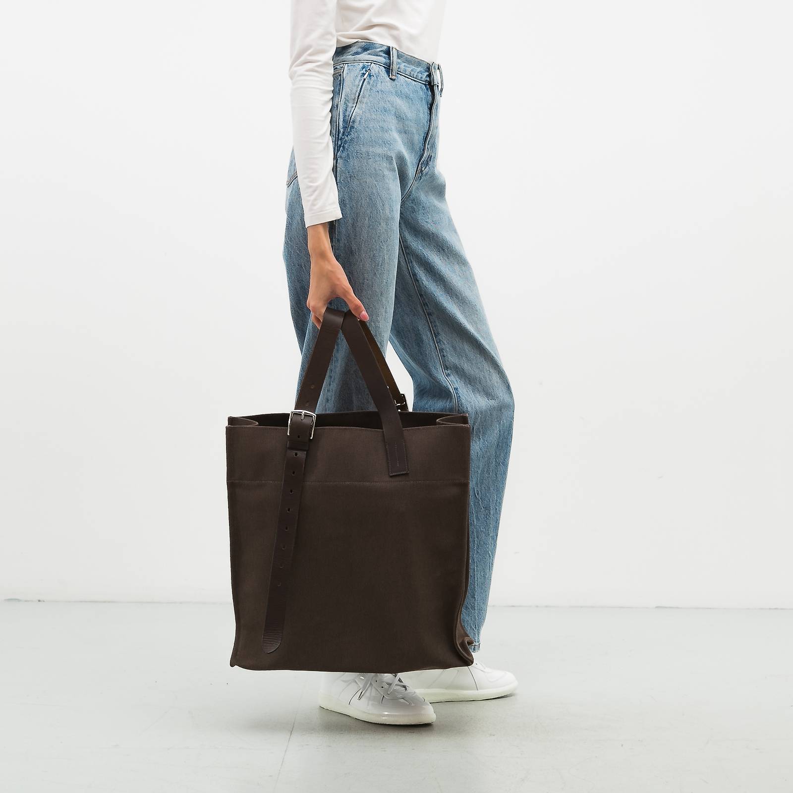 Сумка коричневого цвета Hermes - фото из каталога магазина брендовой одежды Second Friend Store Сумка Hermes - купить оригинал в секонд-хенде SFS - 2