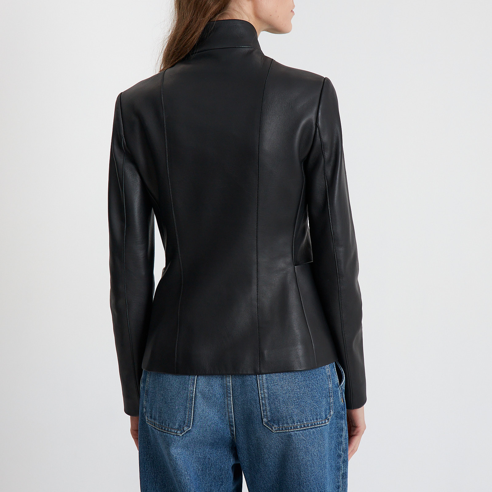 Куртка черного цвета The Row - фото из каталога магазина брендовой одежды Second Friend Store Куртка The Row - купить оригинал в секонд-хенде SFS - 2