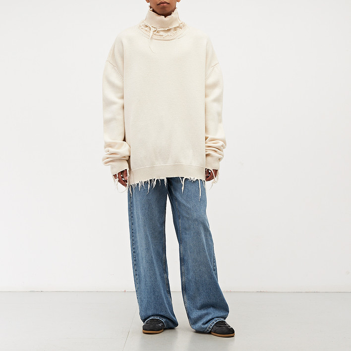 Свитер Vetements