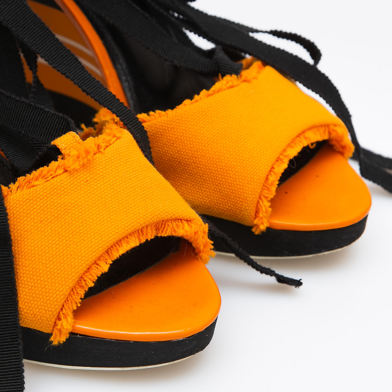 Босоножки Prada - купить оригинал в секонд-хенде SFS - 4