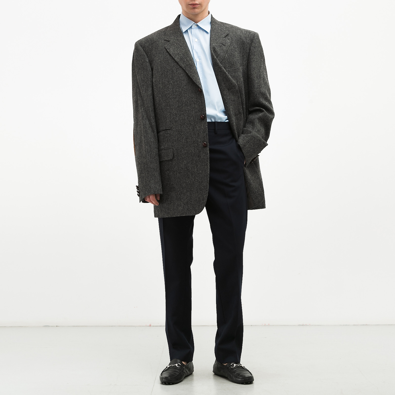 Брюки синего цвета Saint Laurent - фото из каталога магазина брендовой одежды Second Friend Store Брюки Saint Laurent - купить оригинал в секонд-хенде SFS - 2