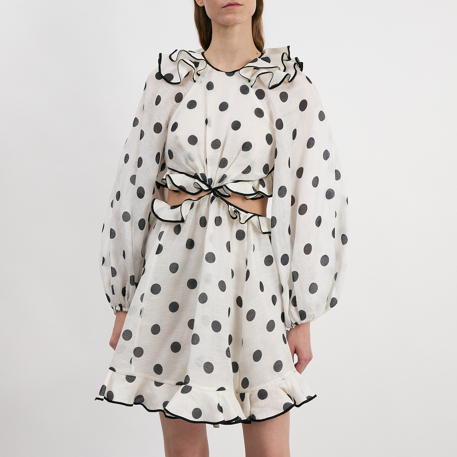 Платье белого цвета Zimmermann - фото из каталога магазина брендовой одежды Second Friend Store Платье Zimmermann - купить оригинал в секонд-хенде SFS - 1