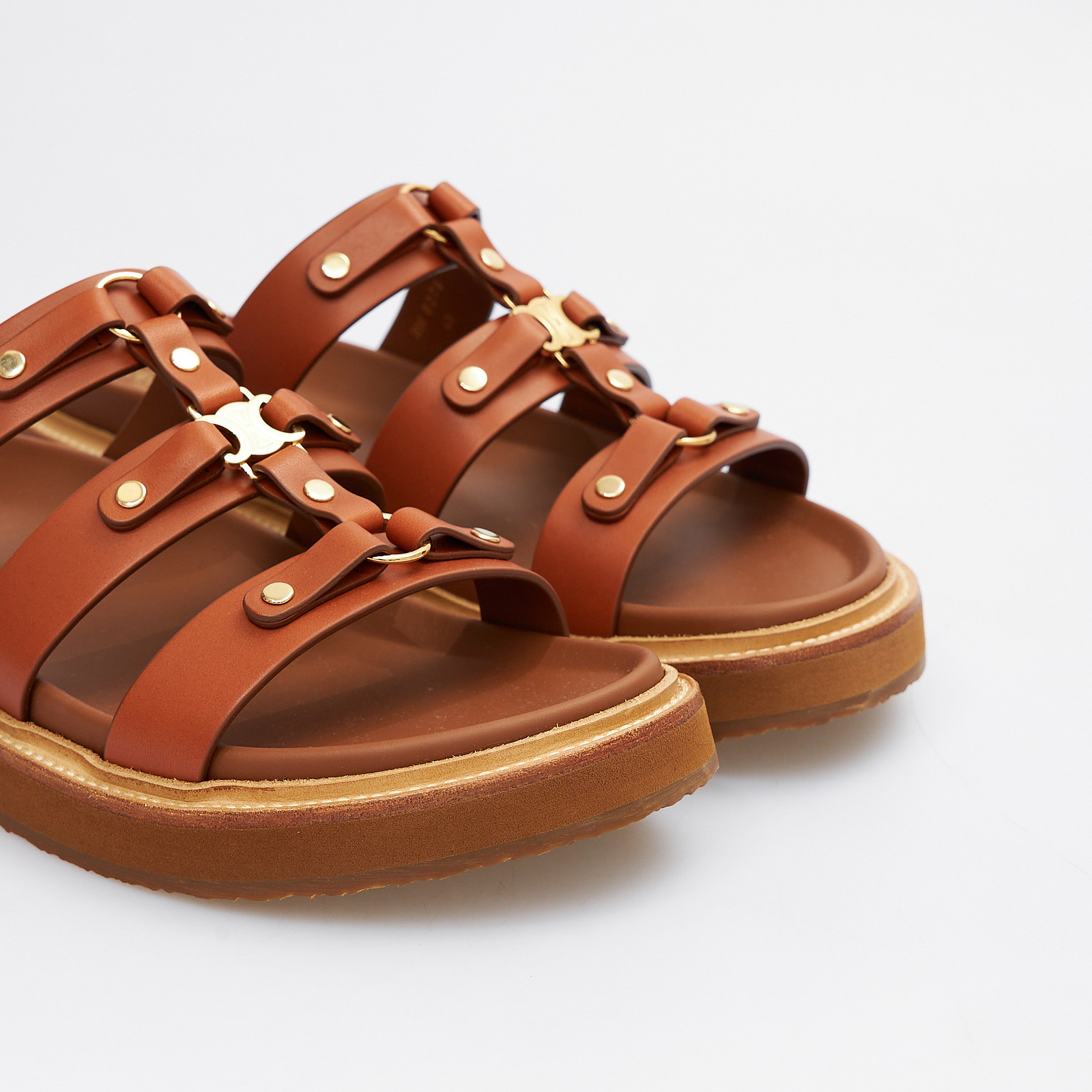 Сандалии коричневого цвета Celine - фото из каталога магазина брендовой одежды Second Friend Store Сандалии Celine - купить оригинал в секонд-хенде SFS - 4