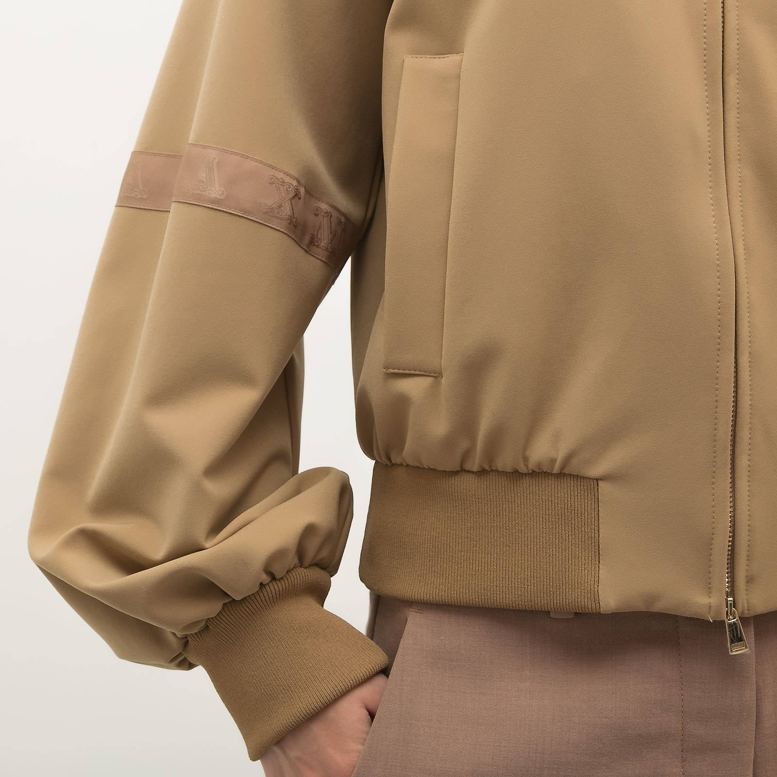 Куртка Max Mara - купить оригинал в секонд-хенде SFS