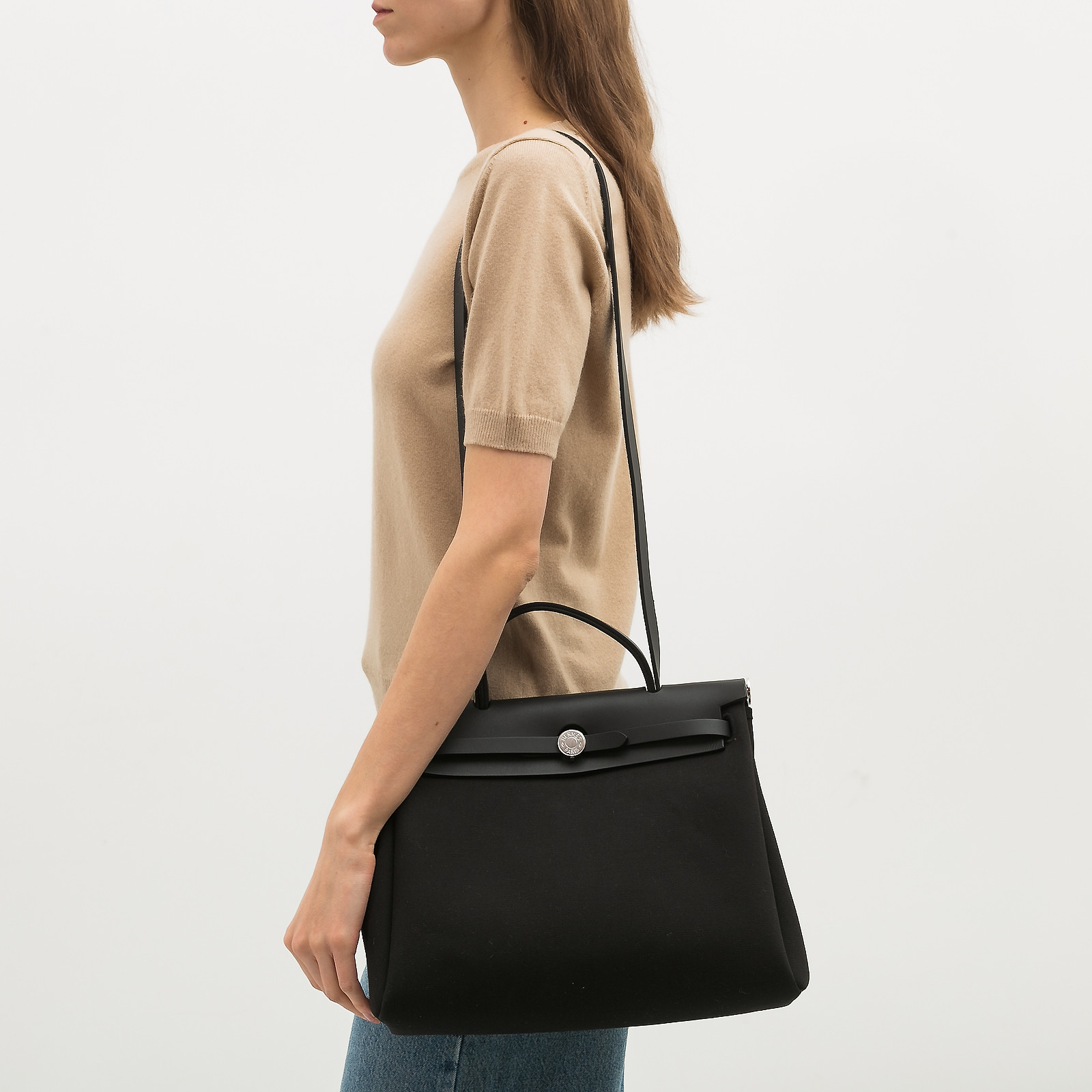 Сумка черного цвета Hermes - фото из каталога магазина брендовой одежды Second Friend Store Сумка Hermes - купить оригинал в секонд-хенде SFS - 9