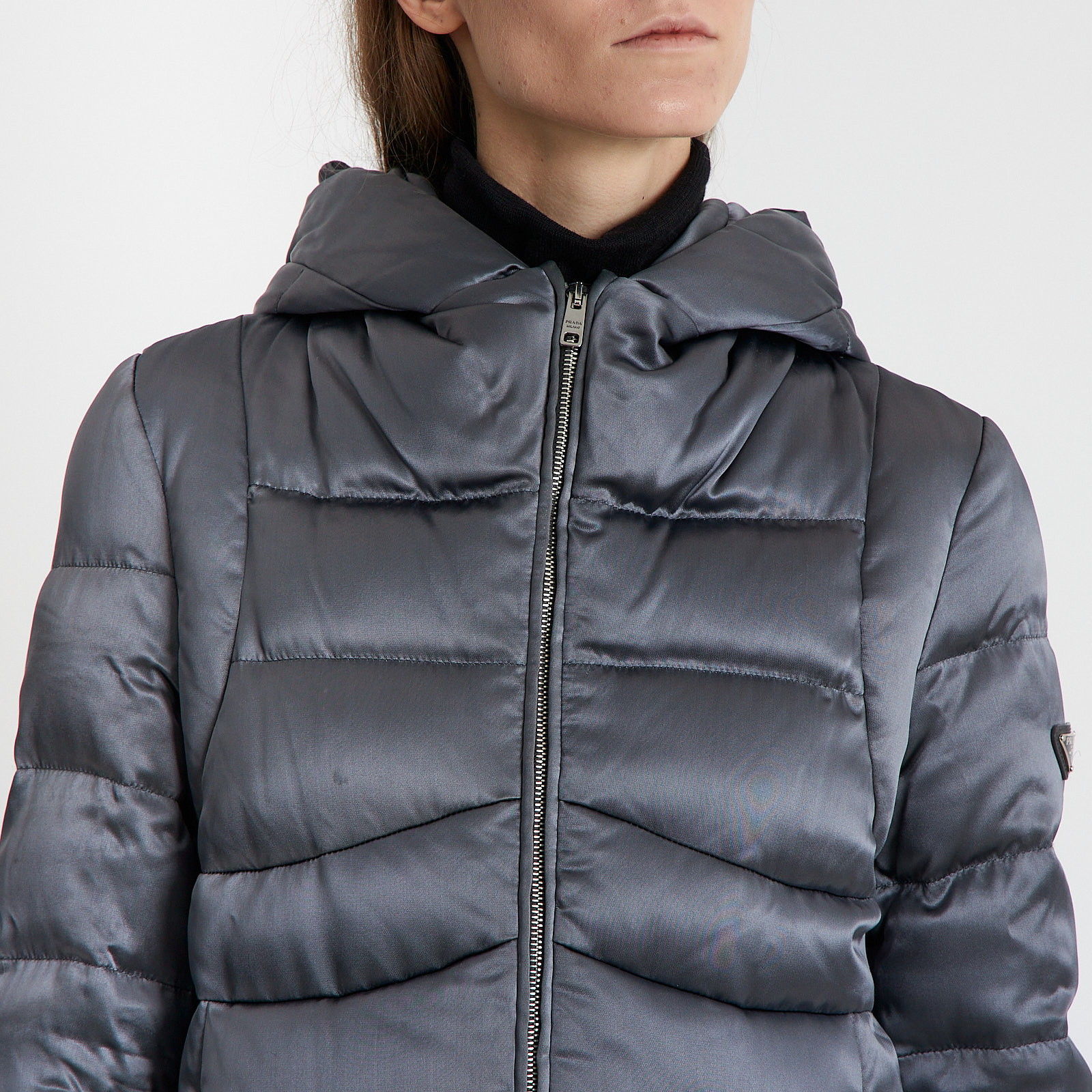 Пуховик Prada - купить оригинал в секонд-хенде SFS - 4