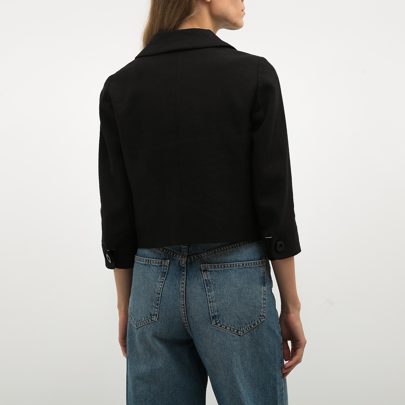 Жакет черного цвета Chloe - фото из каталога магазина брендовой одежды Second Friend Store Жакет Chloe - купить оригинал в секонд-хенде SFS - 2