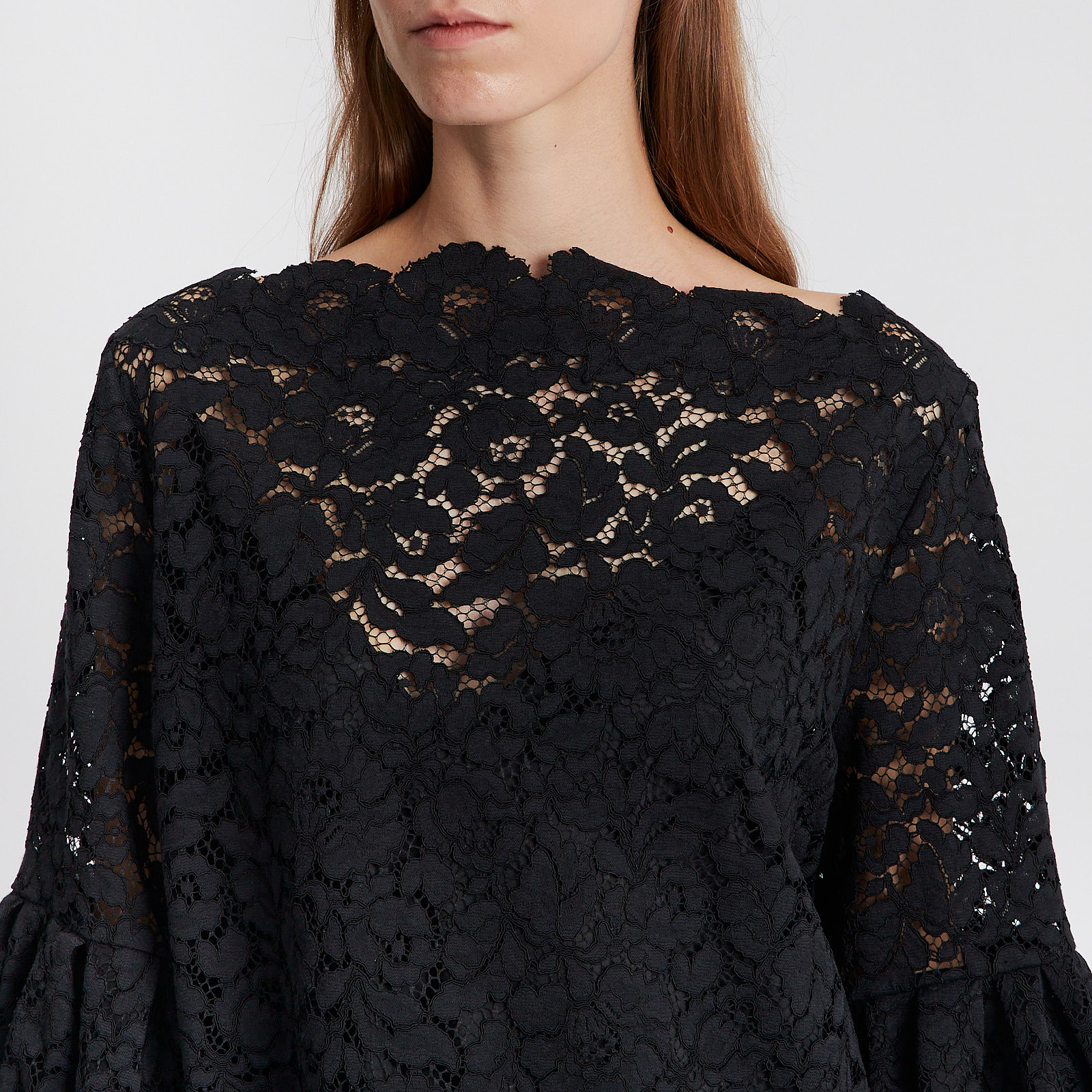 Блузка черного цвета Oscar de la Renta - фото из каталога магазина брендовой одежды Second Friend Store Блузка Oscar de la Renta - купить оригинал в секонд-хенде SFS - 4