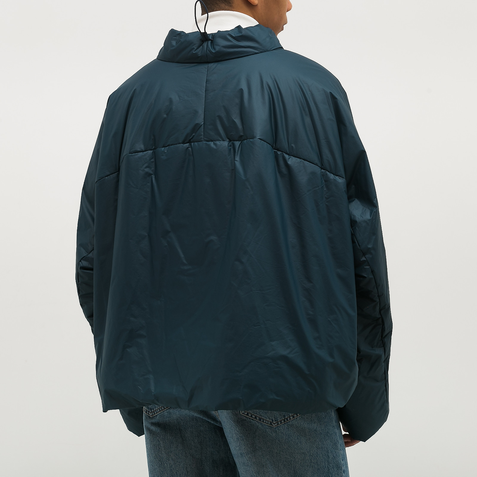 Анорак голубого цвета Yeezy x GAP - фото из каталога магазина брендовой одежды Second Friend Store Анорак Yeezy x GAP - купить оригинал в секонд-хенде SFS - 2