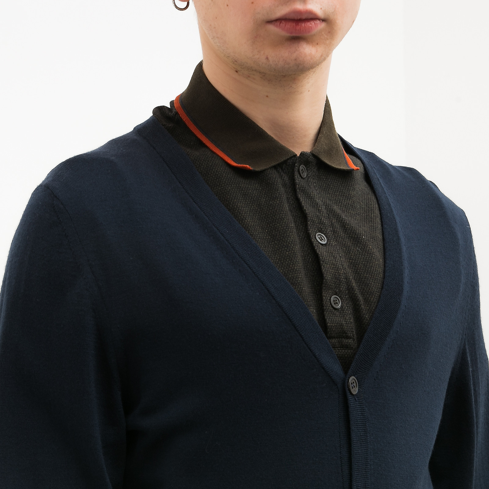 Кардиган синего цвета Gucci - фото из каталога магазина брендовой одежды Second Friend Store Кардиган Gucci - купить оригинал в секонд-хенде SFS - 4