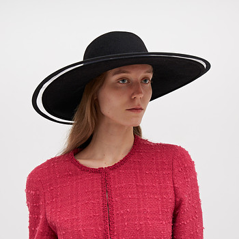 Шляпа Chanel