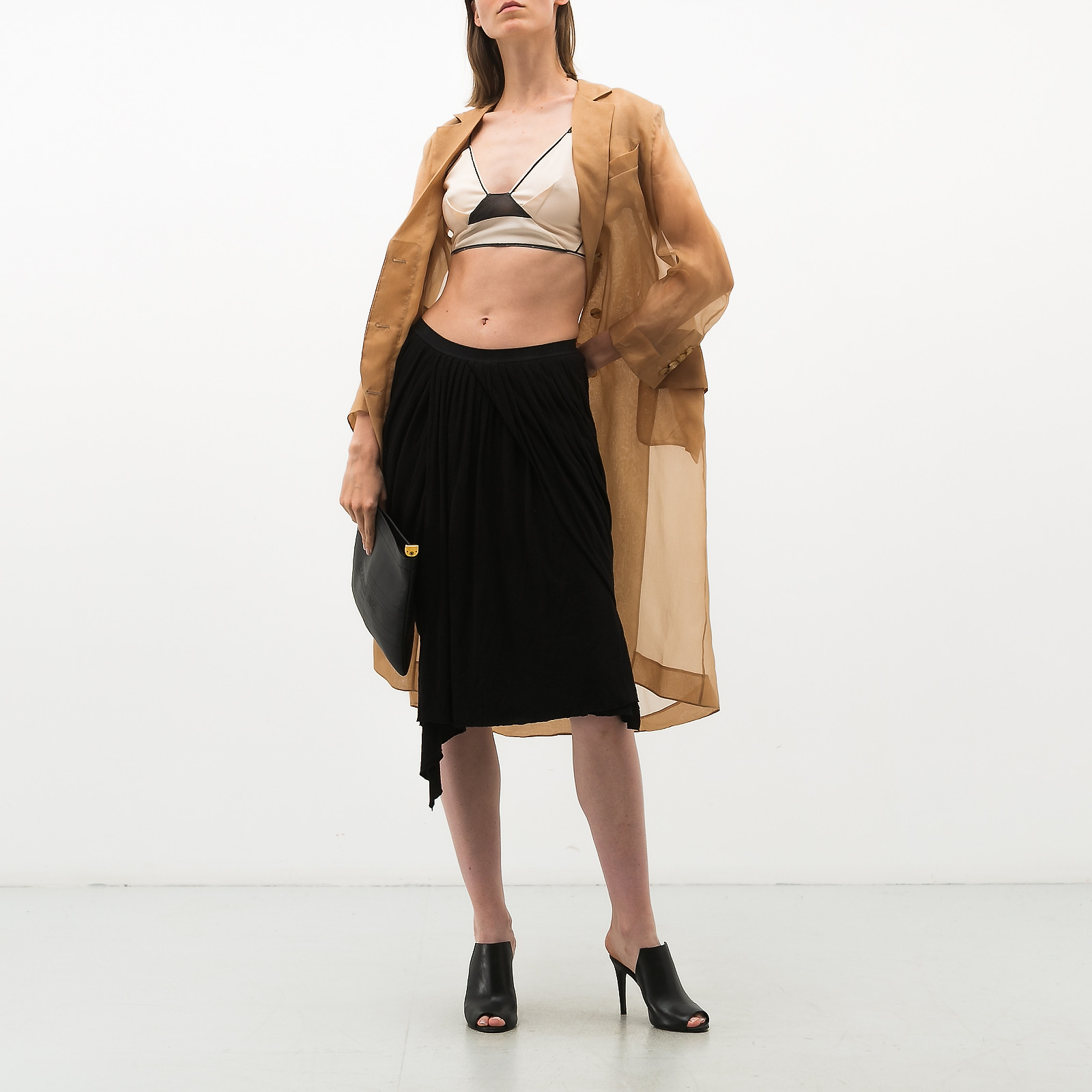 Топ бежевого цвета Balenciaga - фото из каталога магазина брендовой одежды Second Friend Store Топ Balenciaga - купить оригинал в секонд-хенде SFS - 2